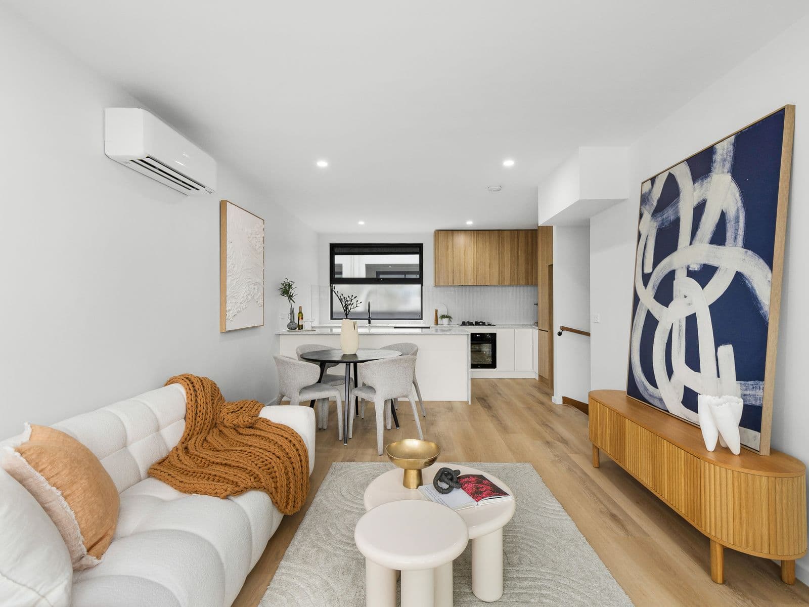 4 Eileen Street, Hadfield - Image 1