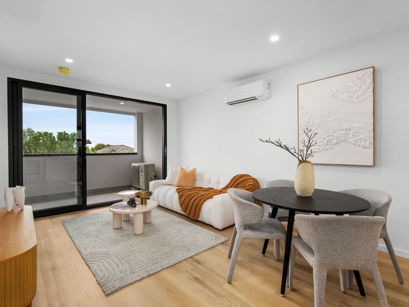 4 Eileen Street, Hadfield - Thumbnail 5