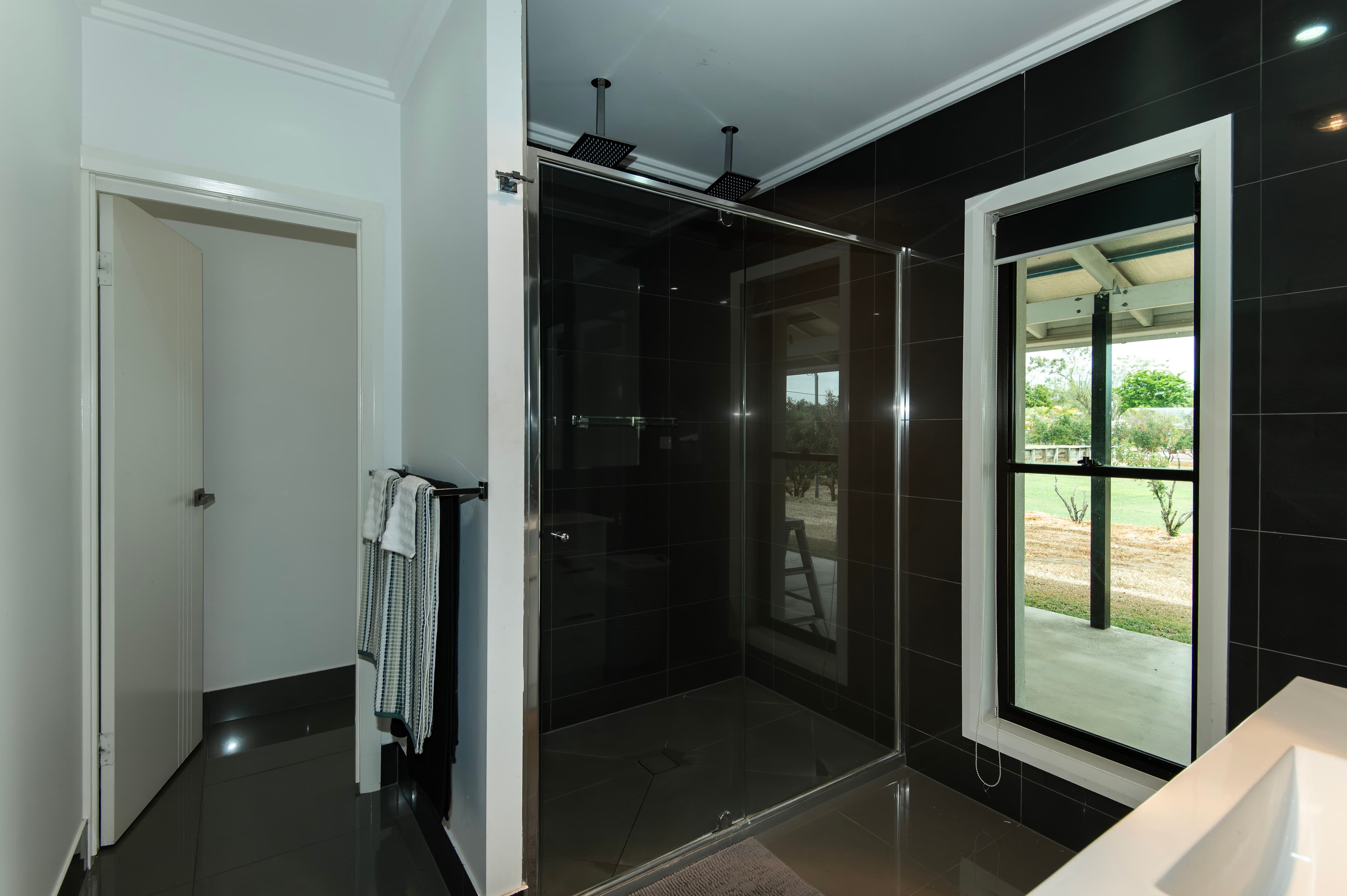 19 Alexandra Avenue, Biloela QLD 4715, Biloela - Thumbnail 8