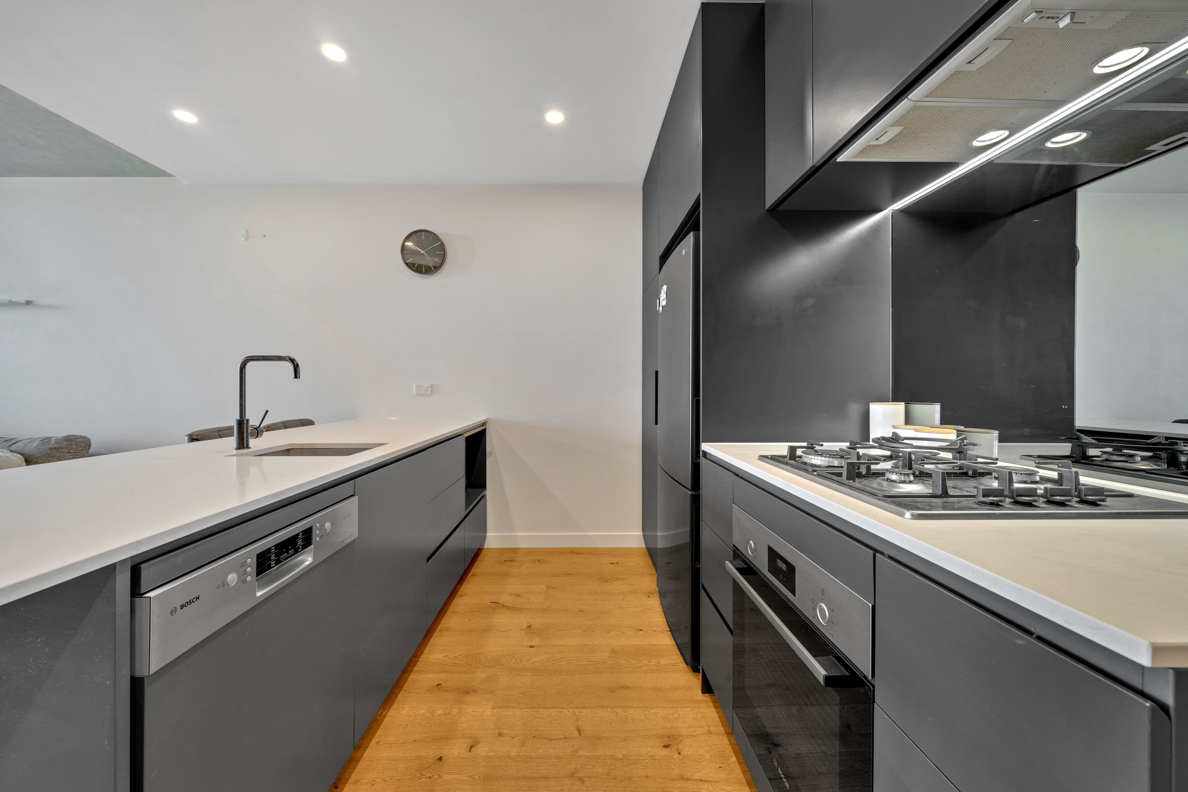 6 Joseph Road, Footscray VIC 3011, Footscray - Thumbnail 5