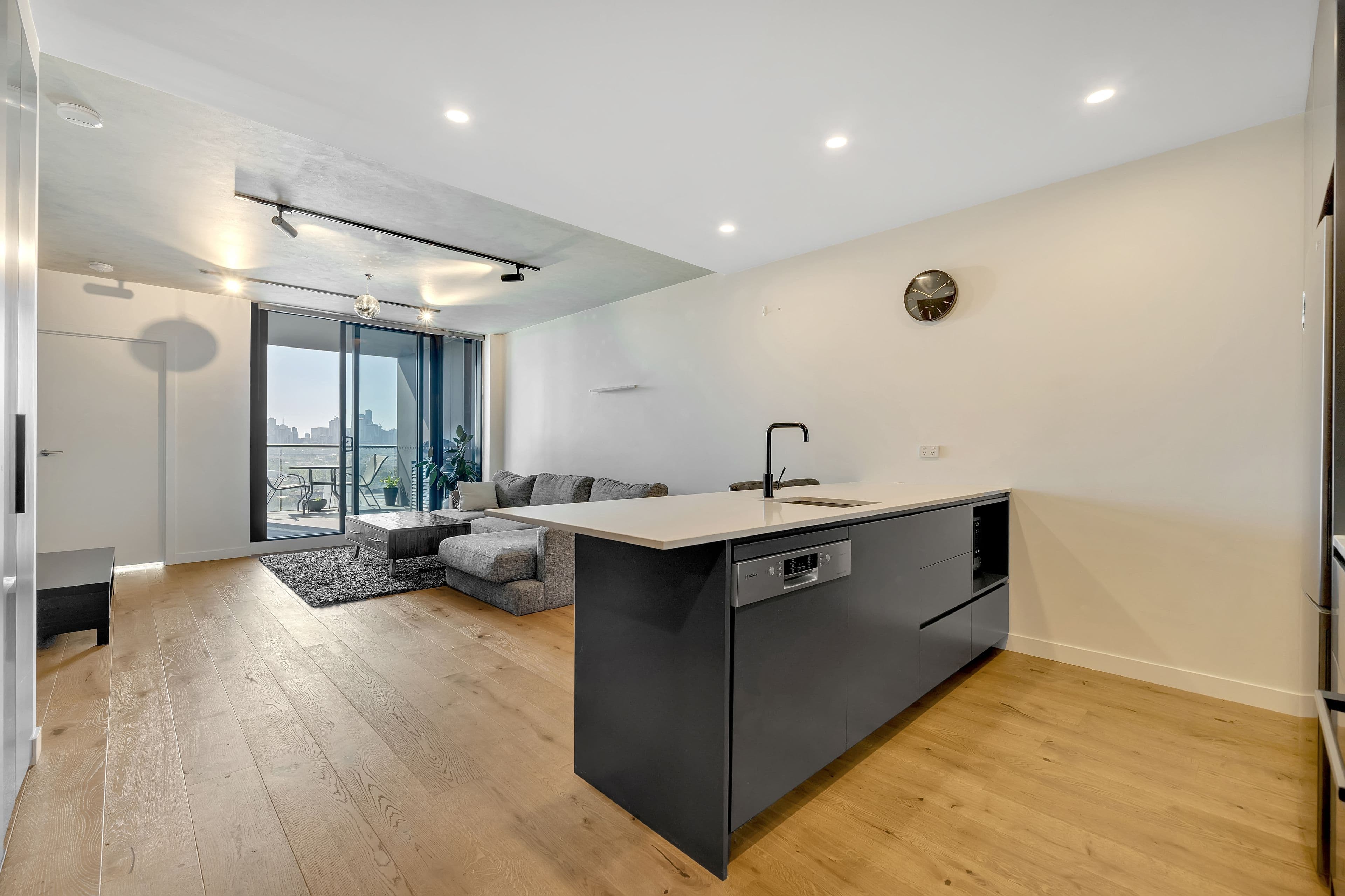 6 Joseph Road, Footscray VIC 3011, Footscray - Thumbnail 6