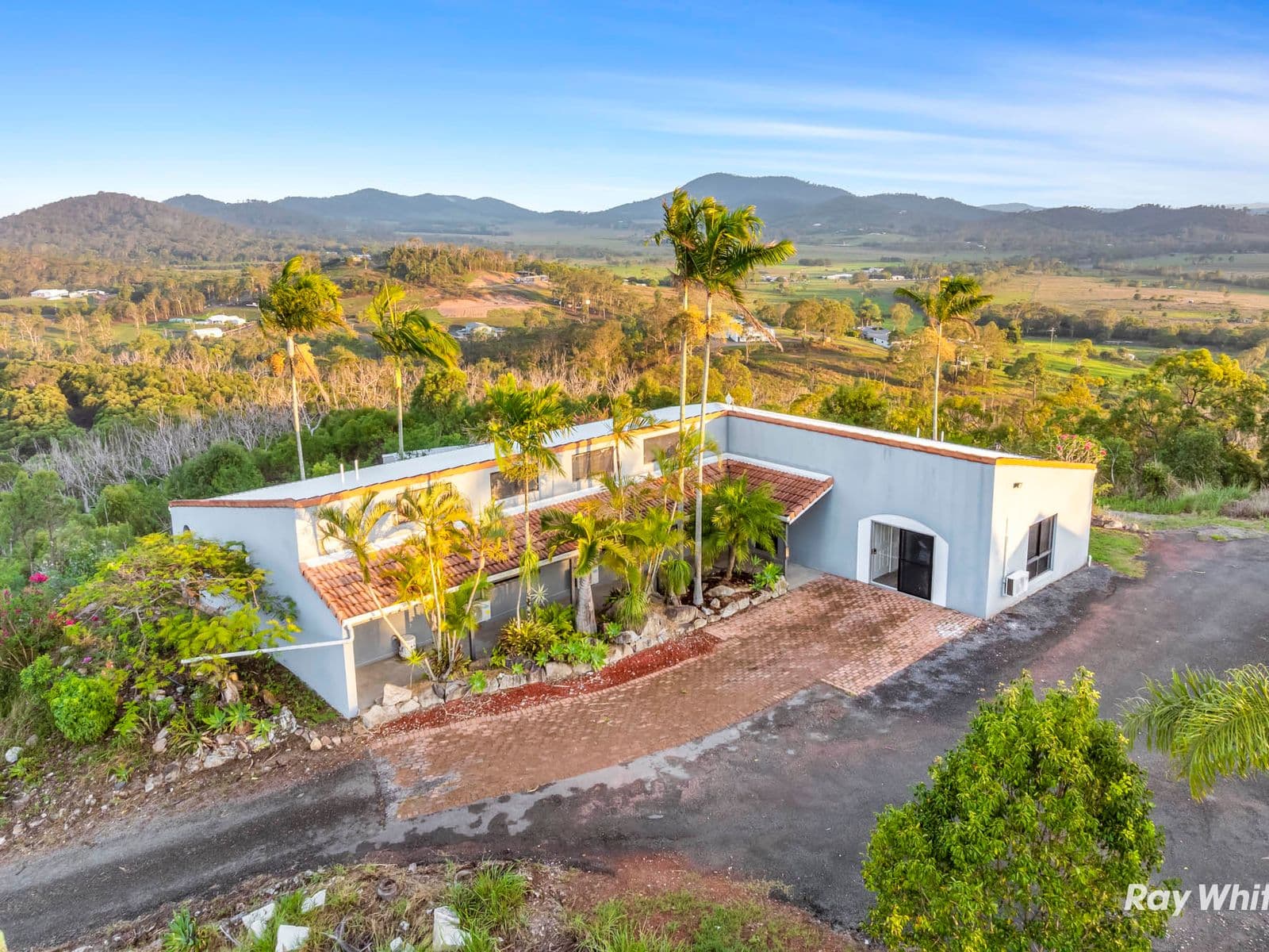 105 Norpine Road, Bungundarra - Thumbnail 3