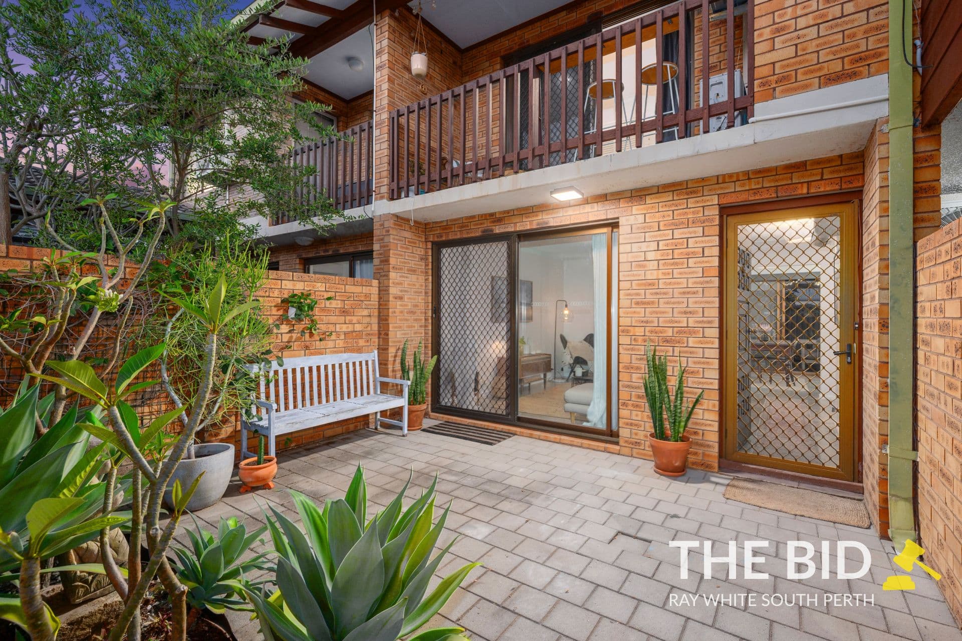 90 Robert Street, Como WA 6152, Como - Thumbnail 6
