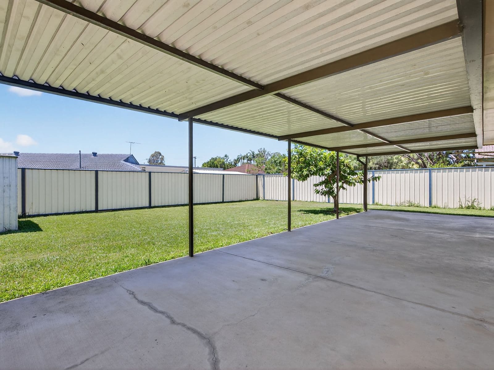 324 Stanley Street, Strathpine - Thumbnail 2