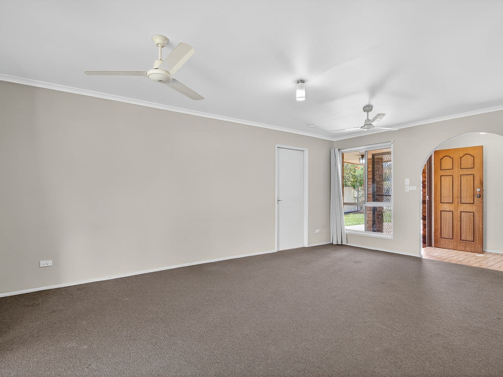 324 Stanley Street, Strathpine - Thumbnail 3