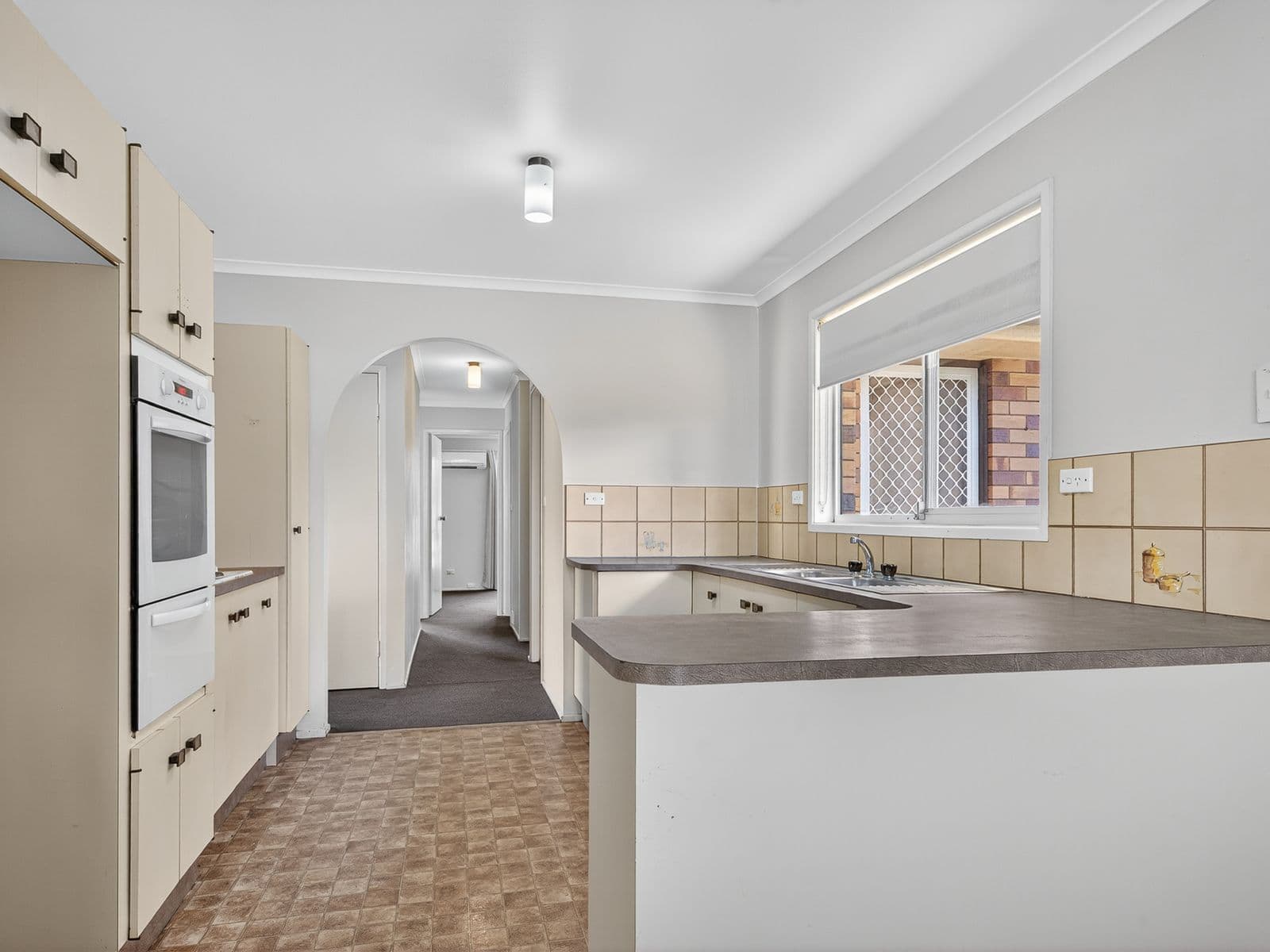 324 Stanley Street, Strathpine - Thumbnail 5