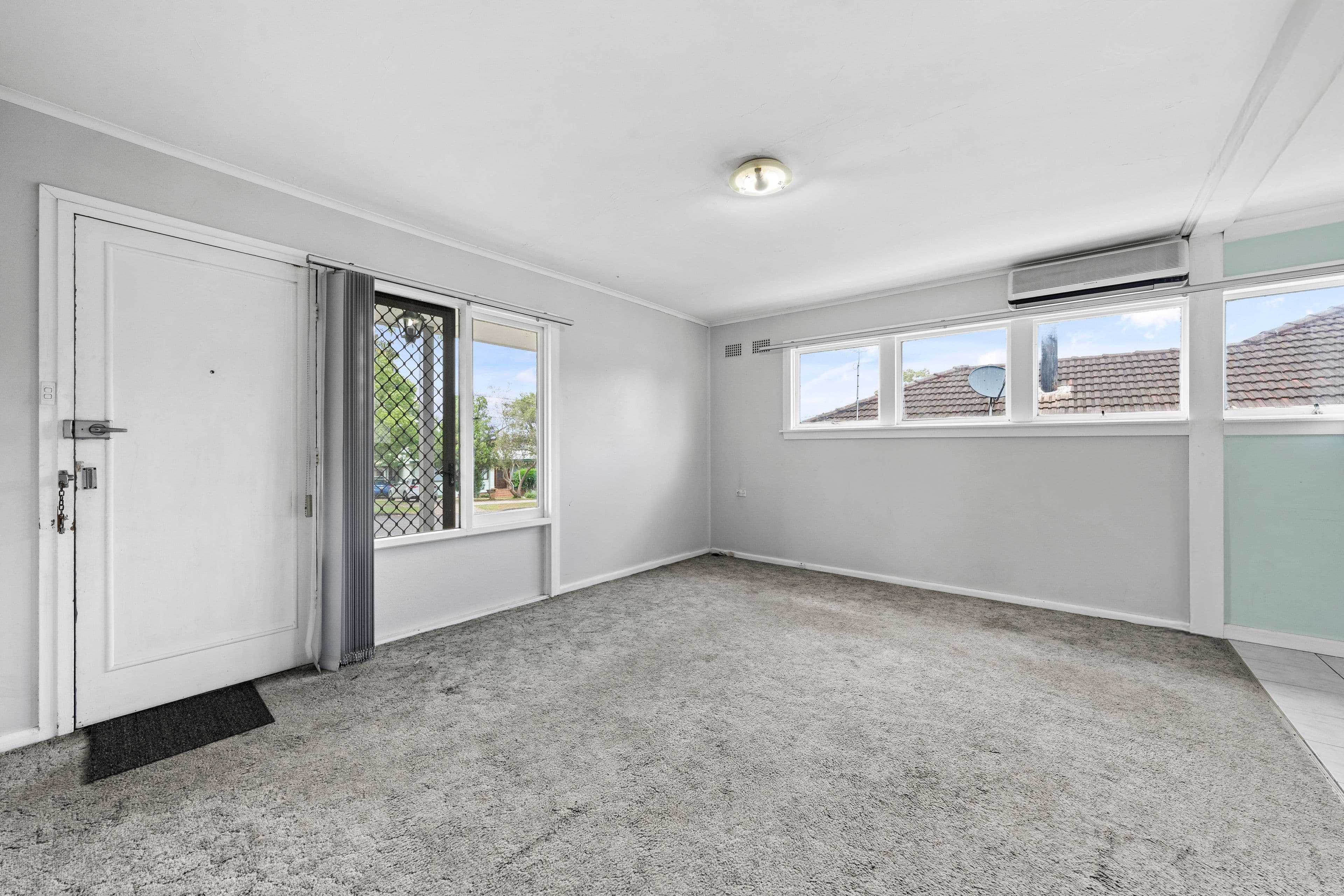 18 Boonoke Crescent, Miller NSW 2168, Miller - Thumbnail 3