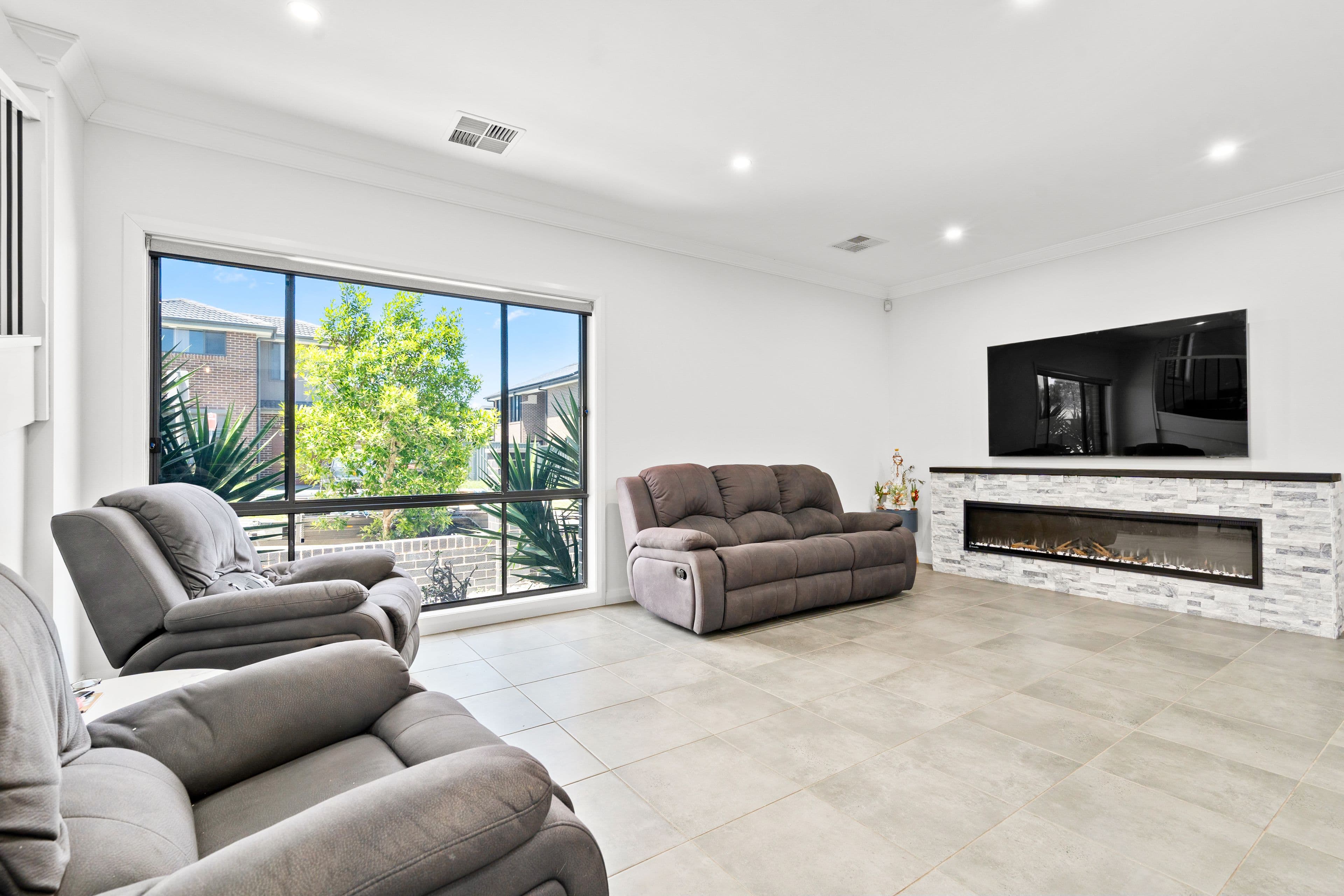 64 Seoul Avenue, Austral NSW 2179, Austral - Thumbnail 3