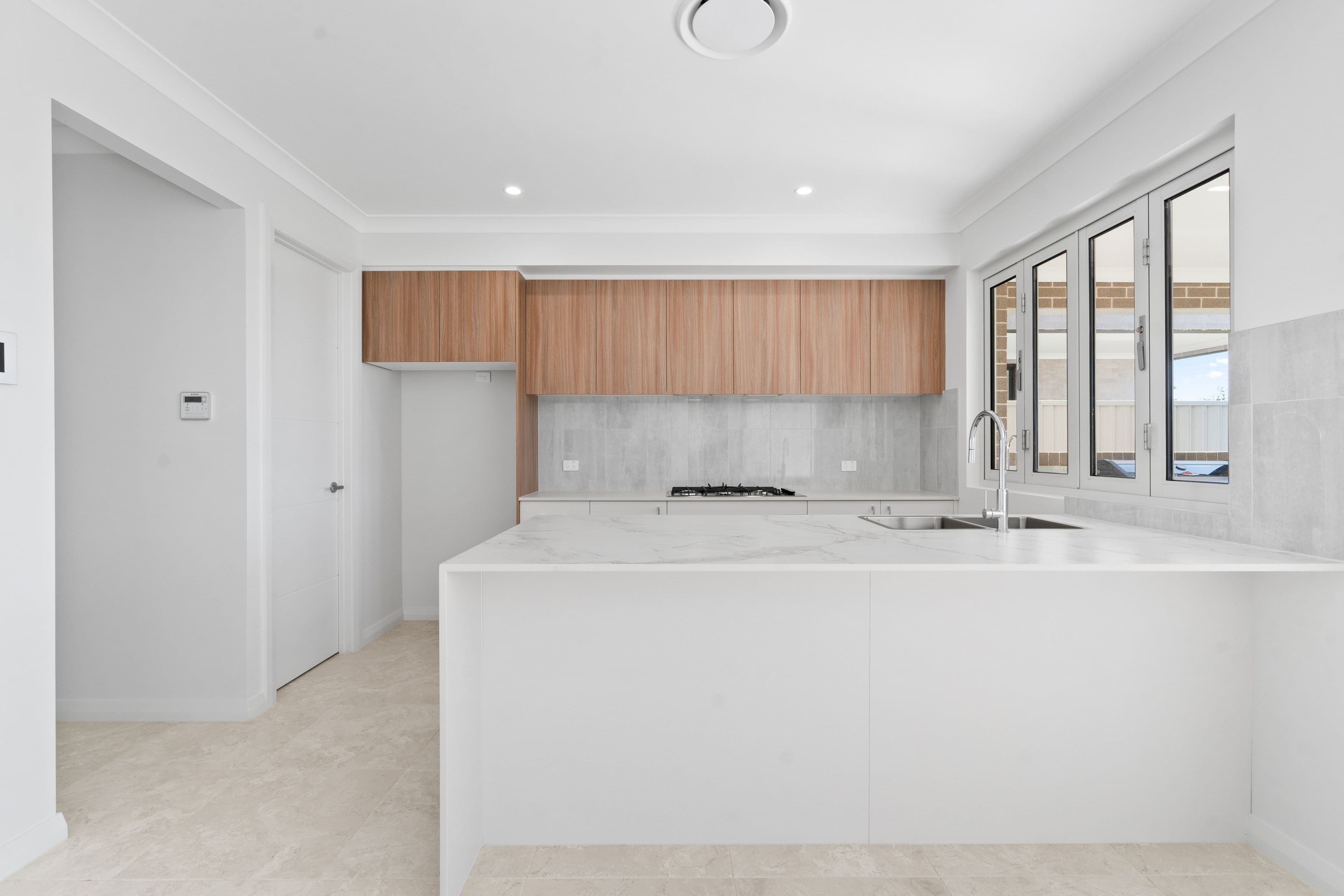 17 Belgravia Avenue, GLEDSWOOD HILLS NSW 2557, Gledswood Hills - Thumbnail 2