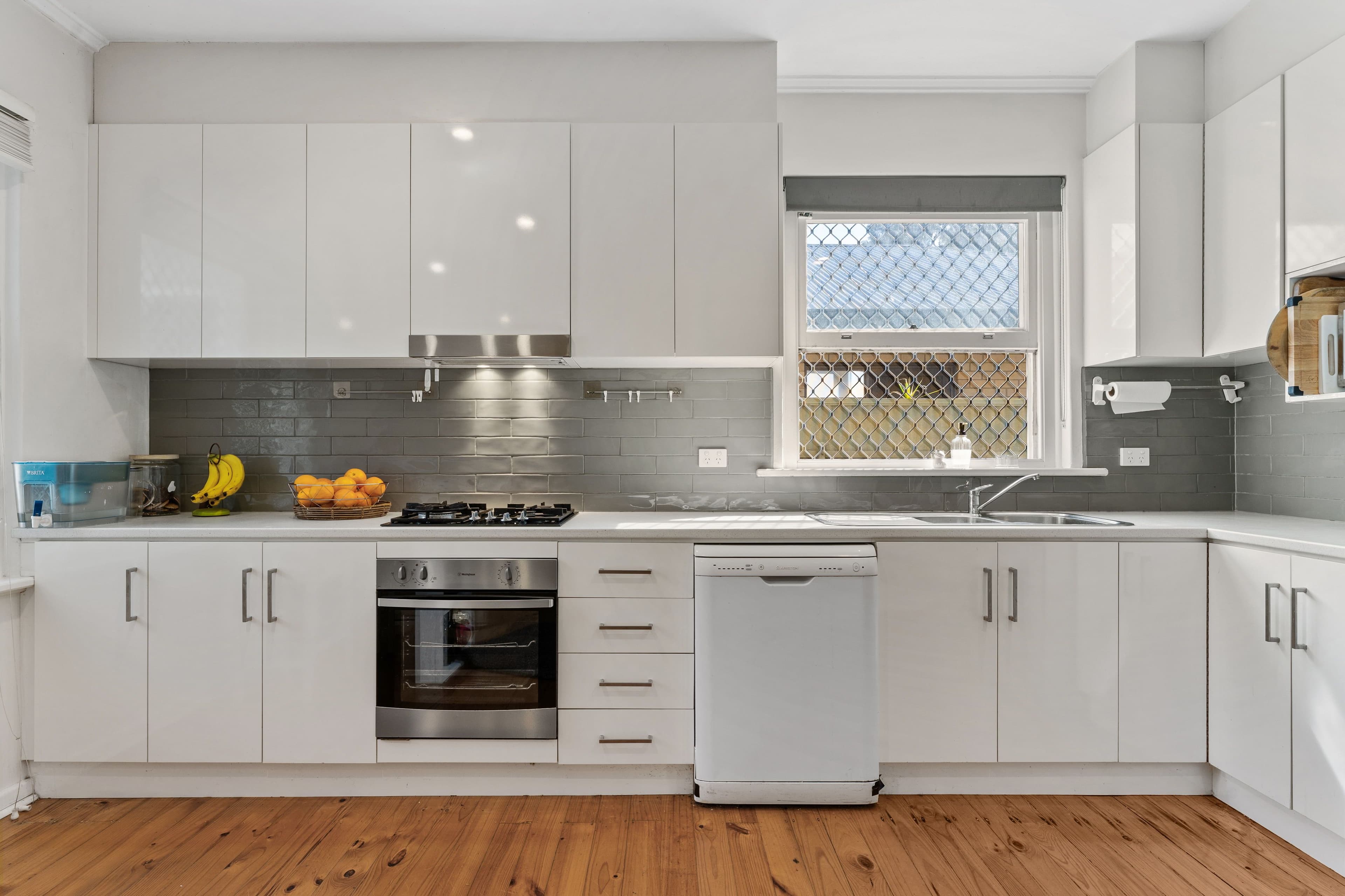 28 Minchinbury Terrace, Marion SA 5043, Marion - Thumbnail 5