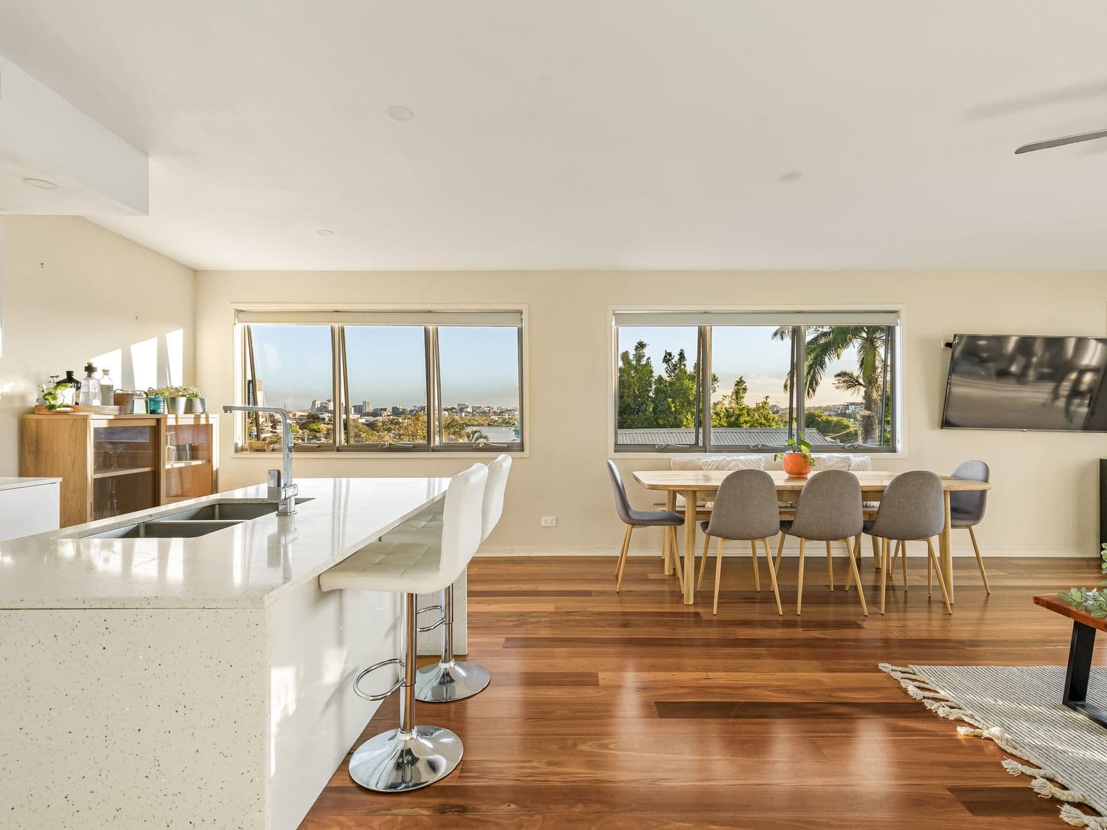 93 McLennan Street, Wooloowin - Thumbnail 3