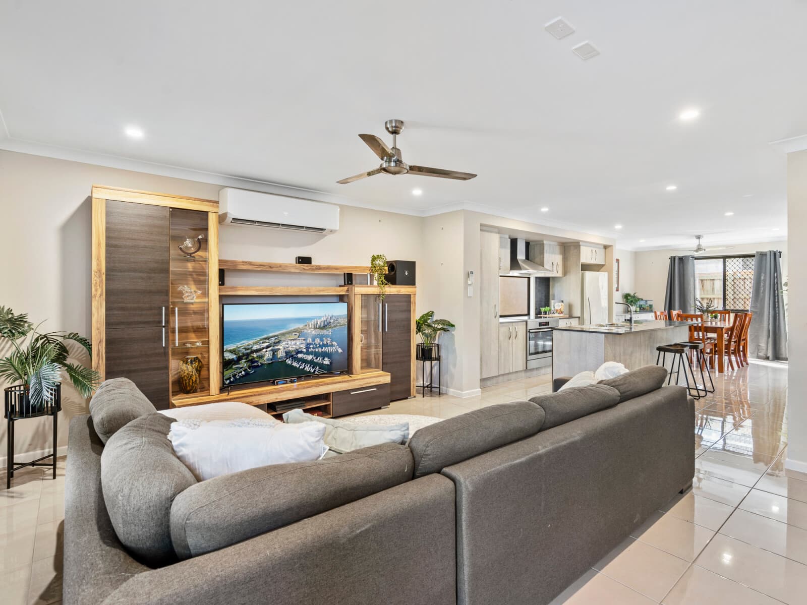 15 Kalbarrie Terrace Thornlands QLD 4164, Thornlands - Thumbnail 2