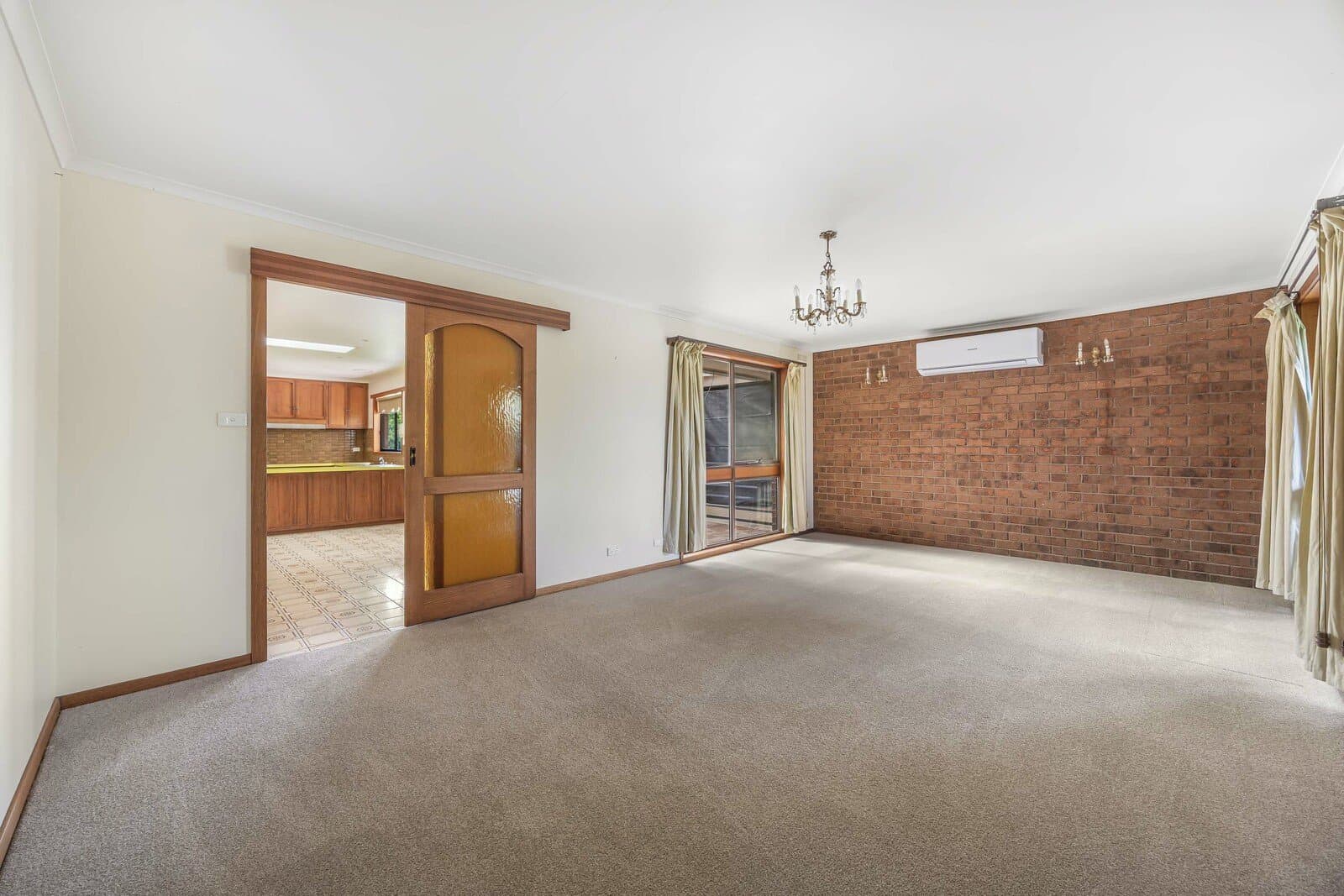 3 Cedar Avenue,
                        
                    
                    
                        
                            Alfredton, Alfredton - Thumbnail 8