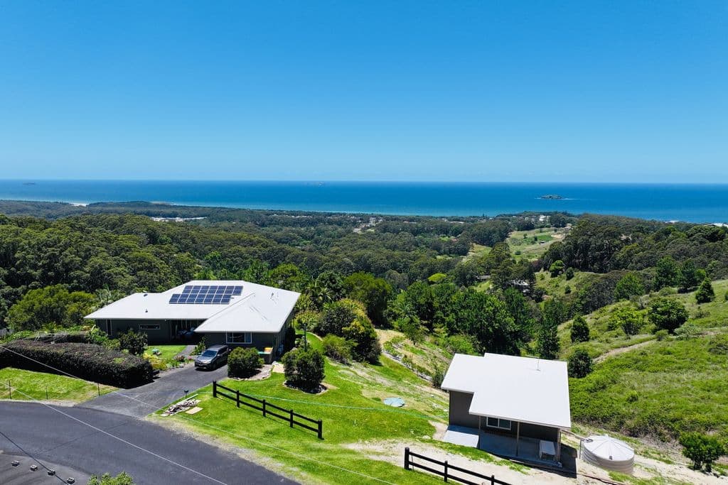 189 Gaudrons Road, Sapphire Beach - Thumbnail 3