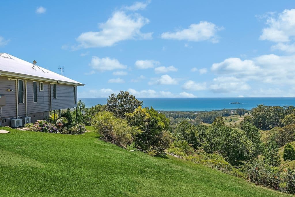 189 Gaudrons Road, Sapphire Beach - Thumbnail 4