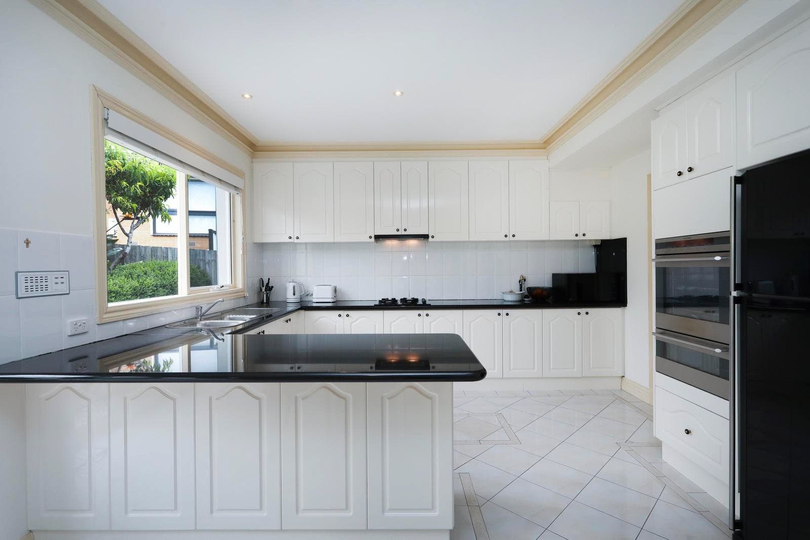 35 Hopkins Avenue, Keilor VIC 3036, Keilor - Thumbnail 4