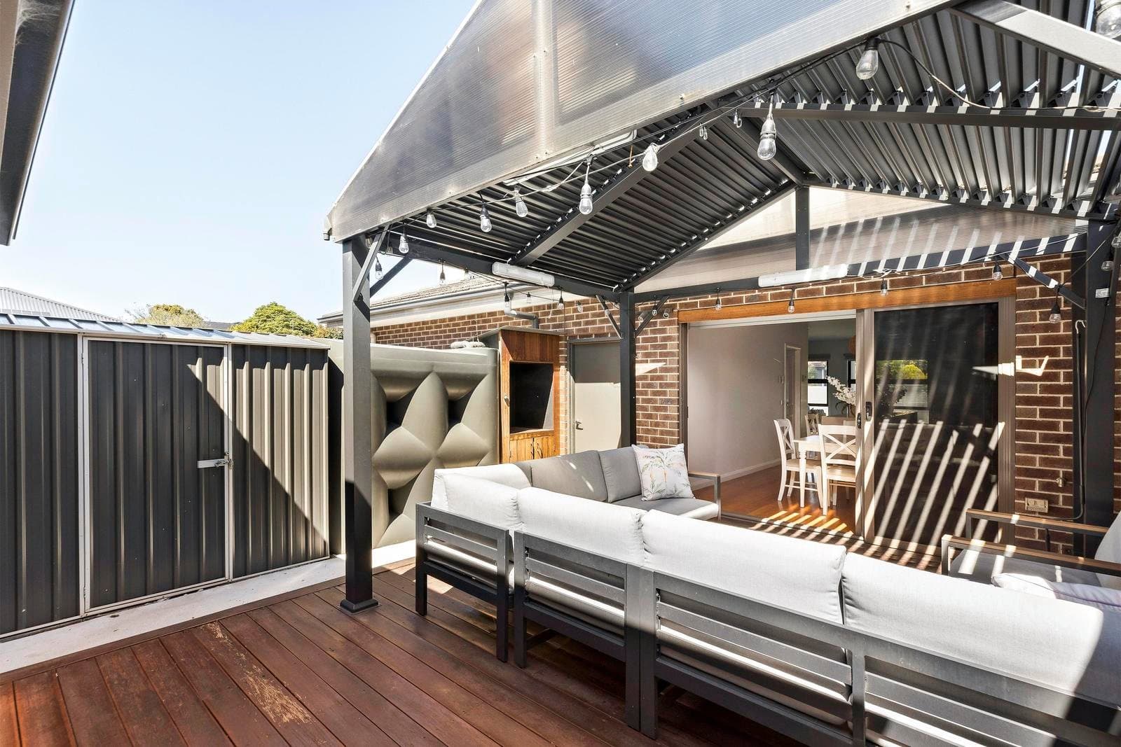 1/20 Dalveen Road, Ivanhoe VIC 3079, Ivanhoe - Thumbnail 2