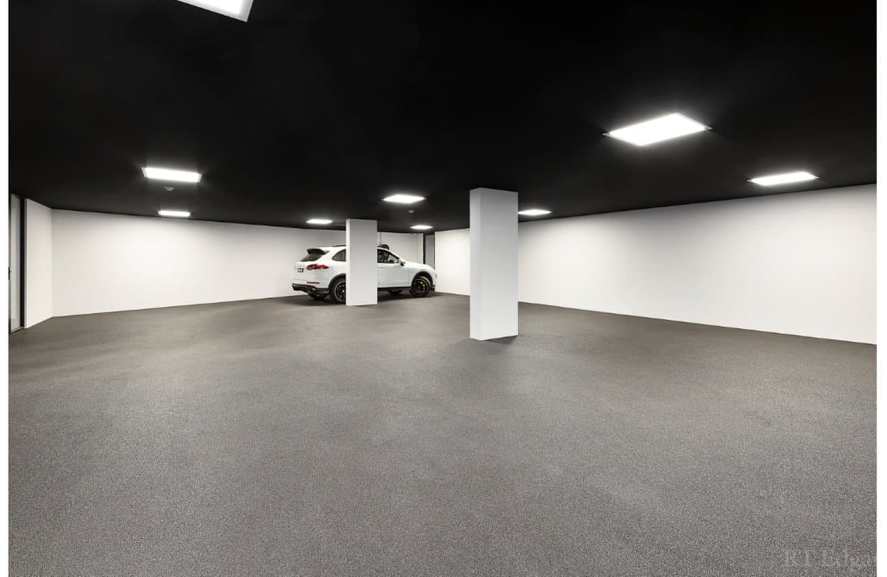 2 Myvore Court, Toorak, Toorak - Image 1