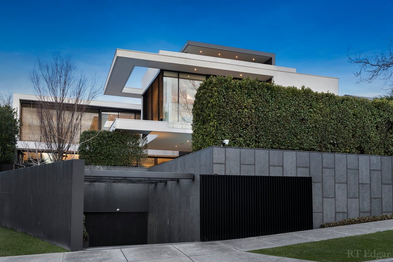 2 Myvore Court, Toorak, Toorak - Thumbnail 4