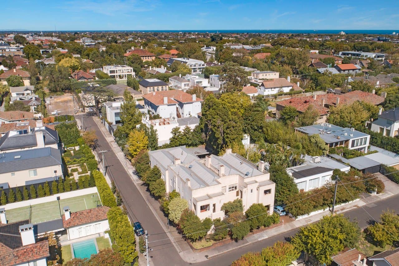 18-20 Stonnington Place, Toorak, VIC 3142, Toorak - Thumbnail 3