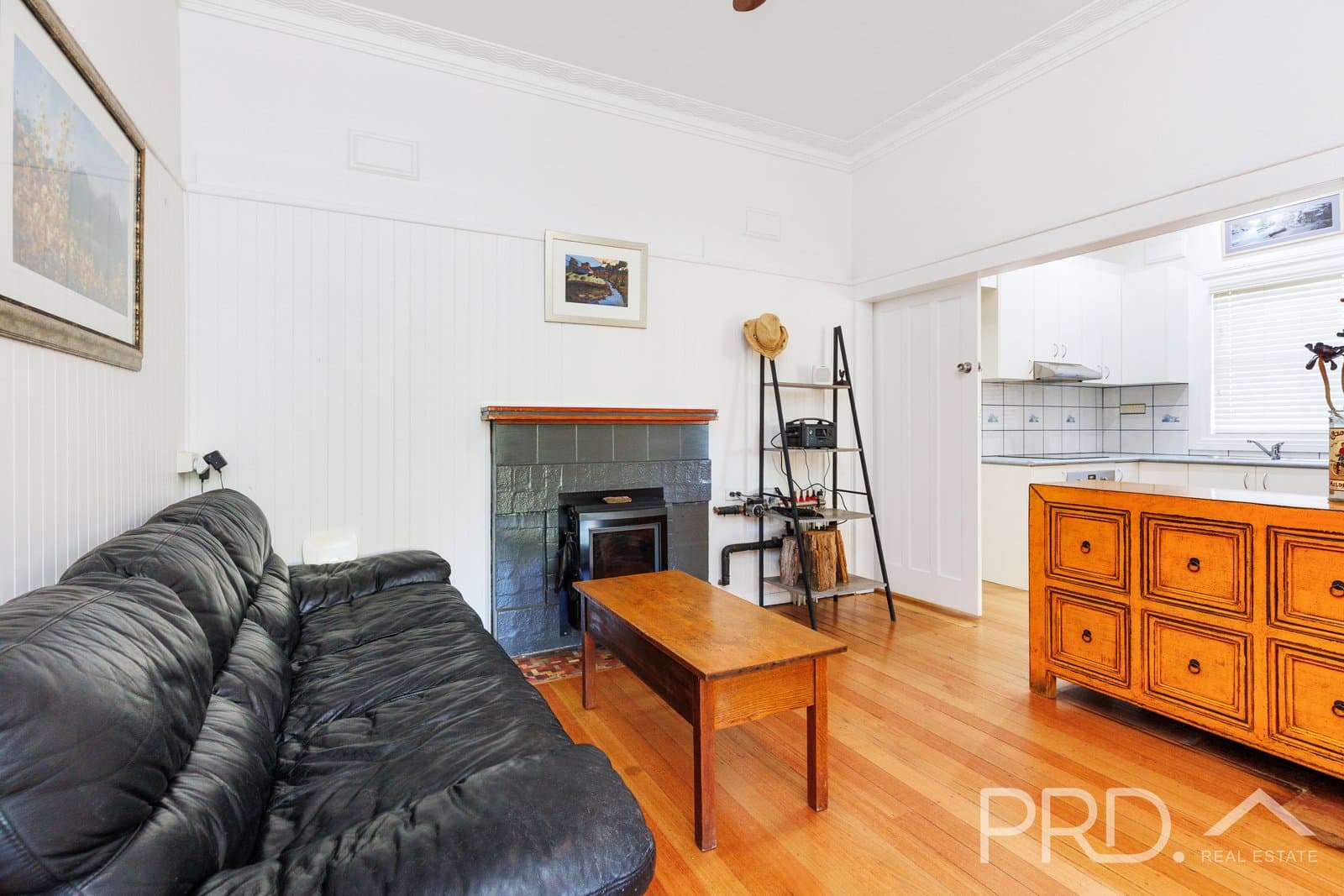 16 Eurabbie Street, BATLOW NSW 2730, Batlow - Thumbnail 7