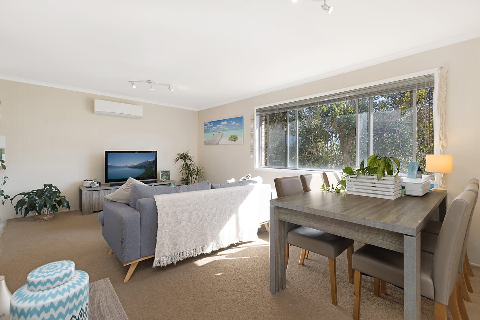 4/29 Coolangatta Road, COOLANGATTA QLD 4225, Coolangatta - Thumbnail 2
