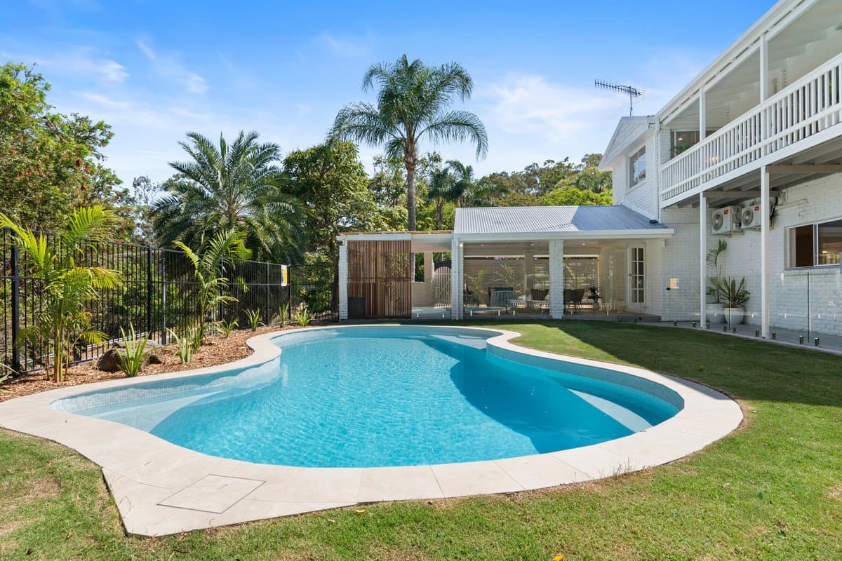4
                Nonga
                Court
            
            
            
            mudgeeraba
            
            
            QLD,
            4213, Mudgeeraba - Thumbnail 2