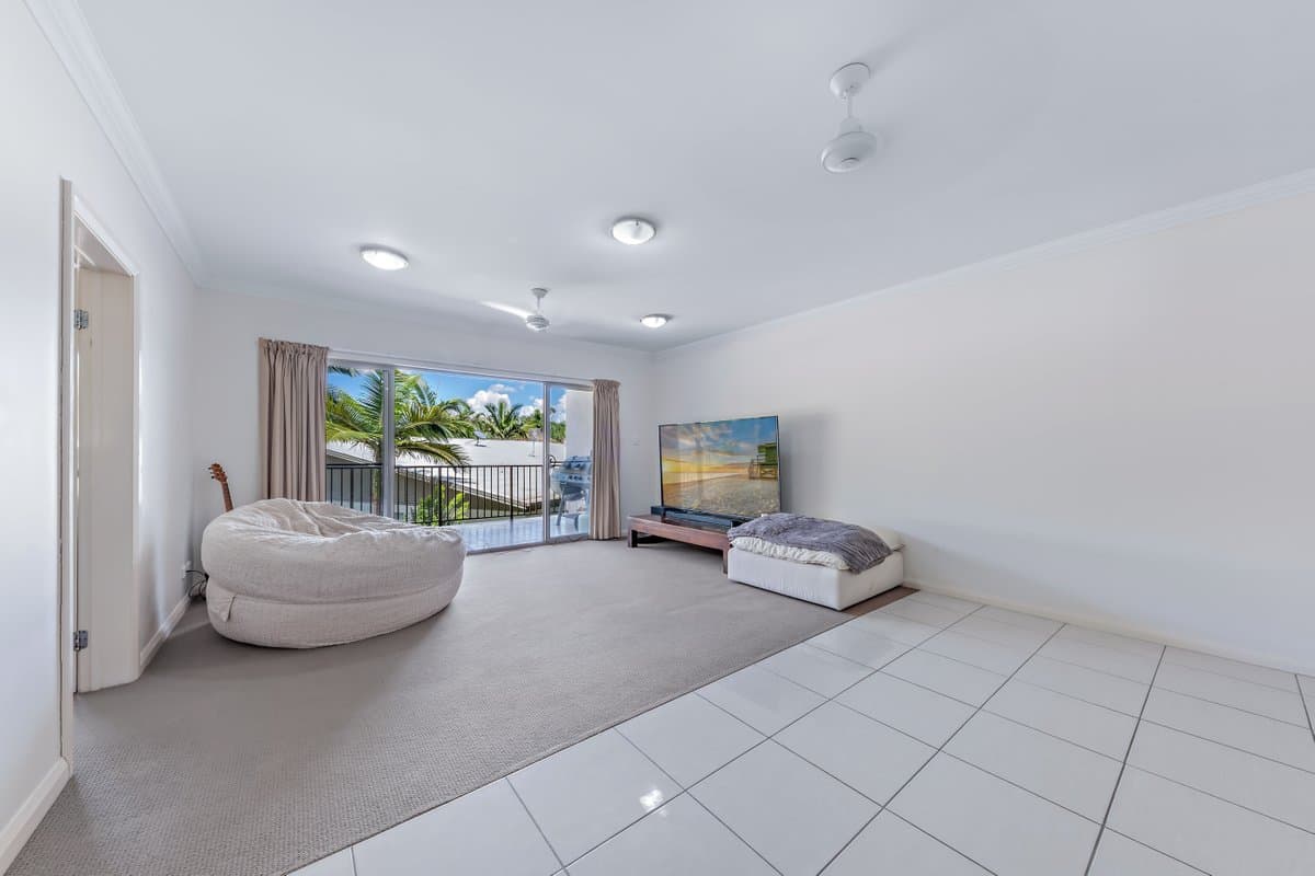 22/3 Deloraine Close, CANNONVALE QLD 4802, Cannonvale - Thumbnail 3
