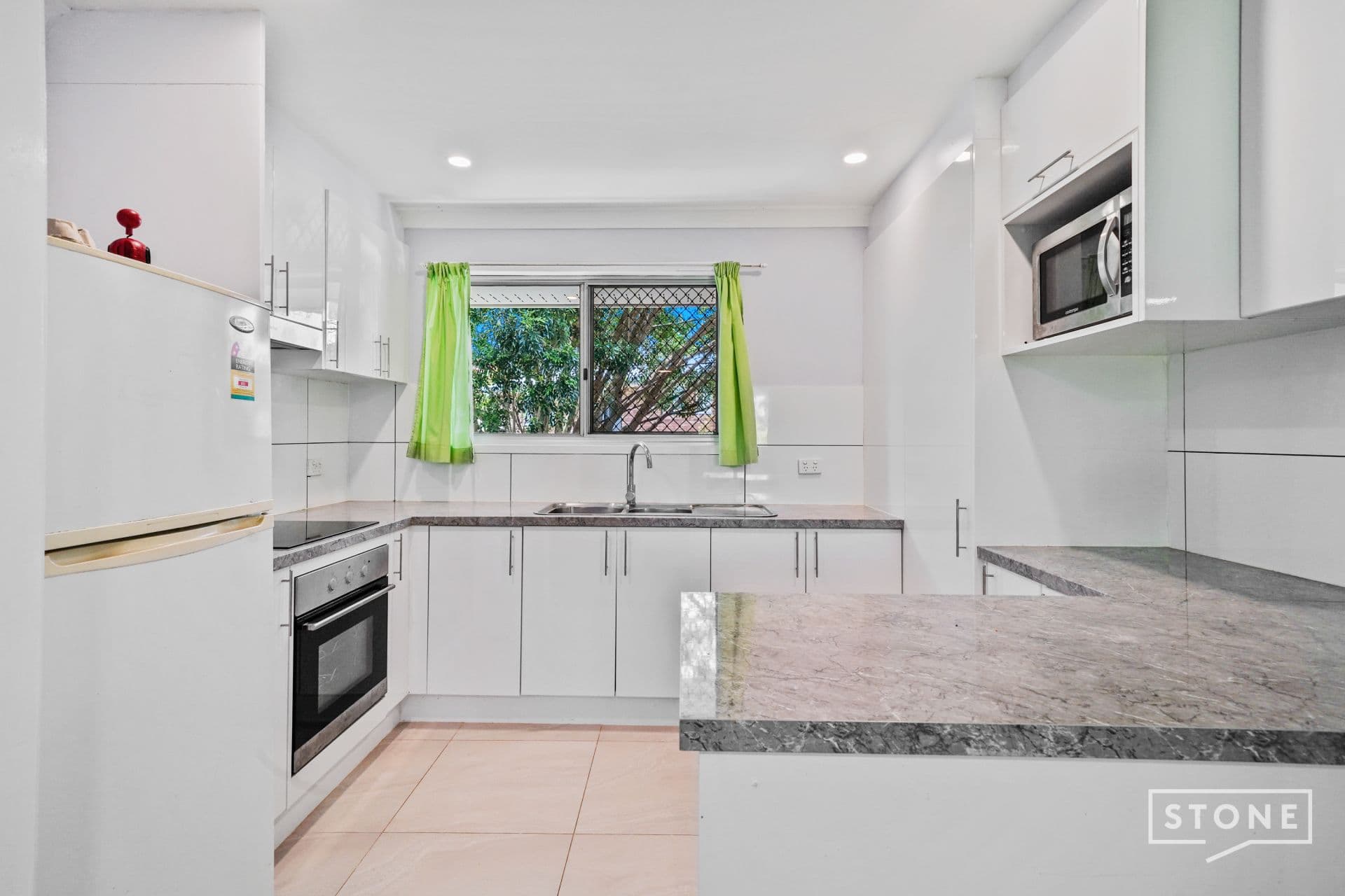 27 Endeavour Parade, Eagleby - Thumbnail 3