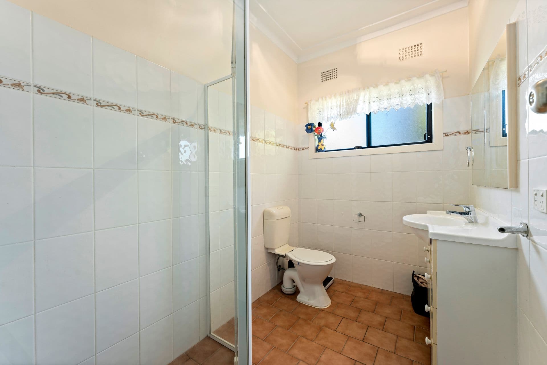 14 Bukari Street, West Wollongong - Thumbnail 8