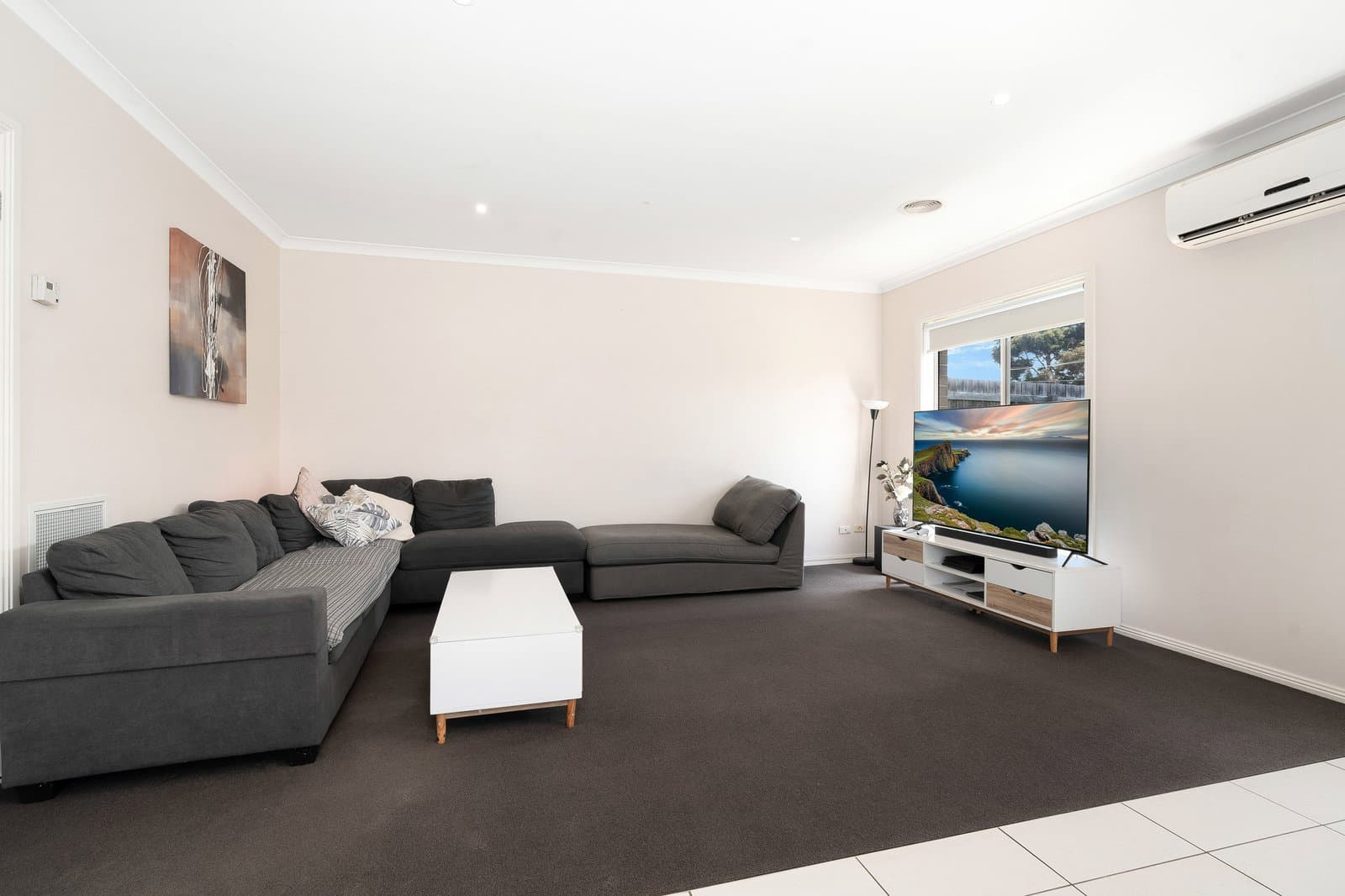 2/8-9 Fieldman Court, Corio, Corio - Thumbnail 2