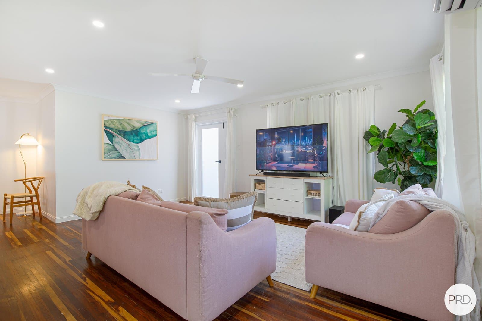 18 Pelican Street, SLADE POINT QLD 4740, Slade Point - Thumbnail 5