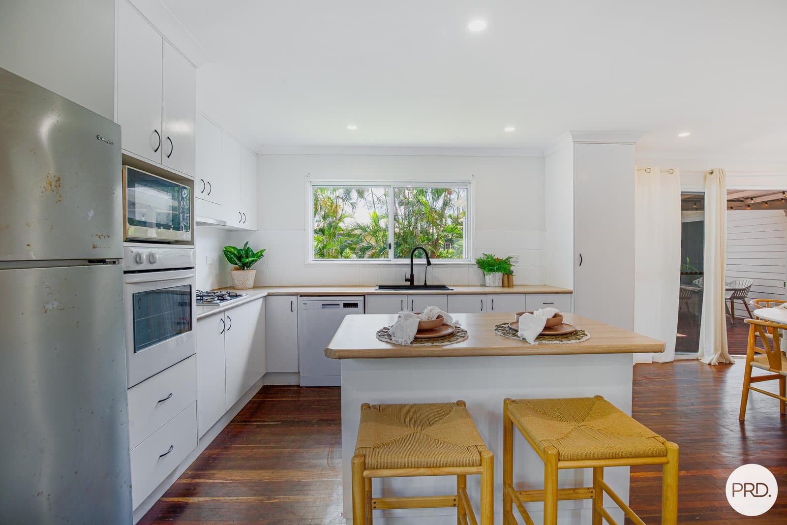 18 Pelican Street, SLADE POINT QLD 4740, Slade Point - Thumbnail 7