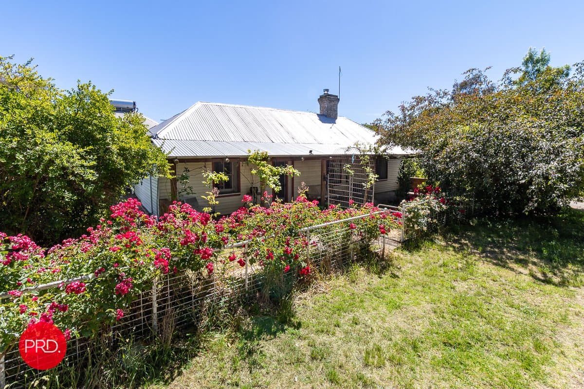 8 Lake Road, BUNGENDORE NSW 2621, Bungendore - Thumbnail 4