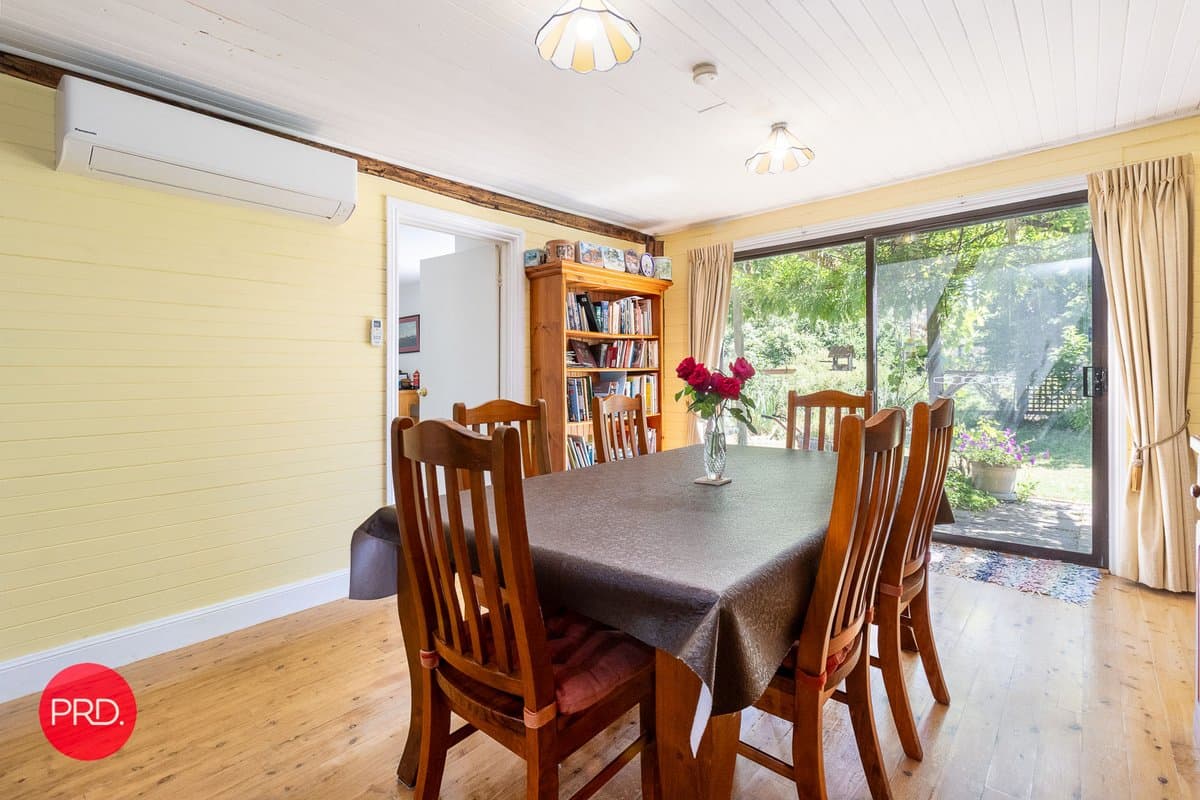 8 Lake Road, BUNGENDORE NSW 2621, Bungendore - Thumbnail 8