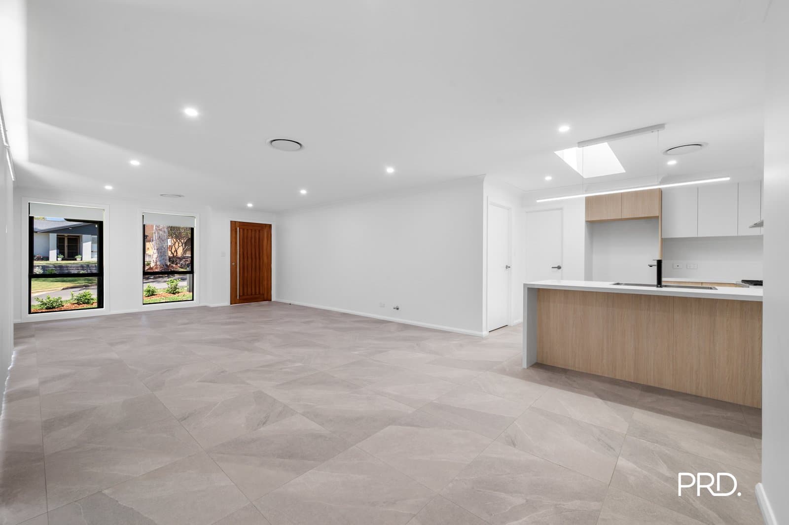 3 Brockamin Drive, SOUTH PENRITH NSW 2750, South Penrith - Thumbnail 2