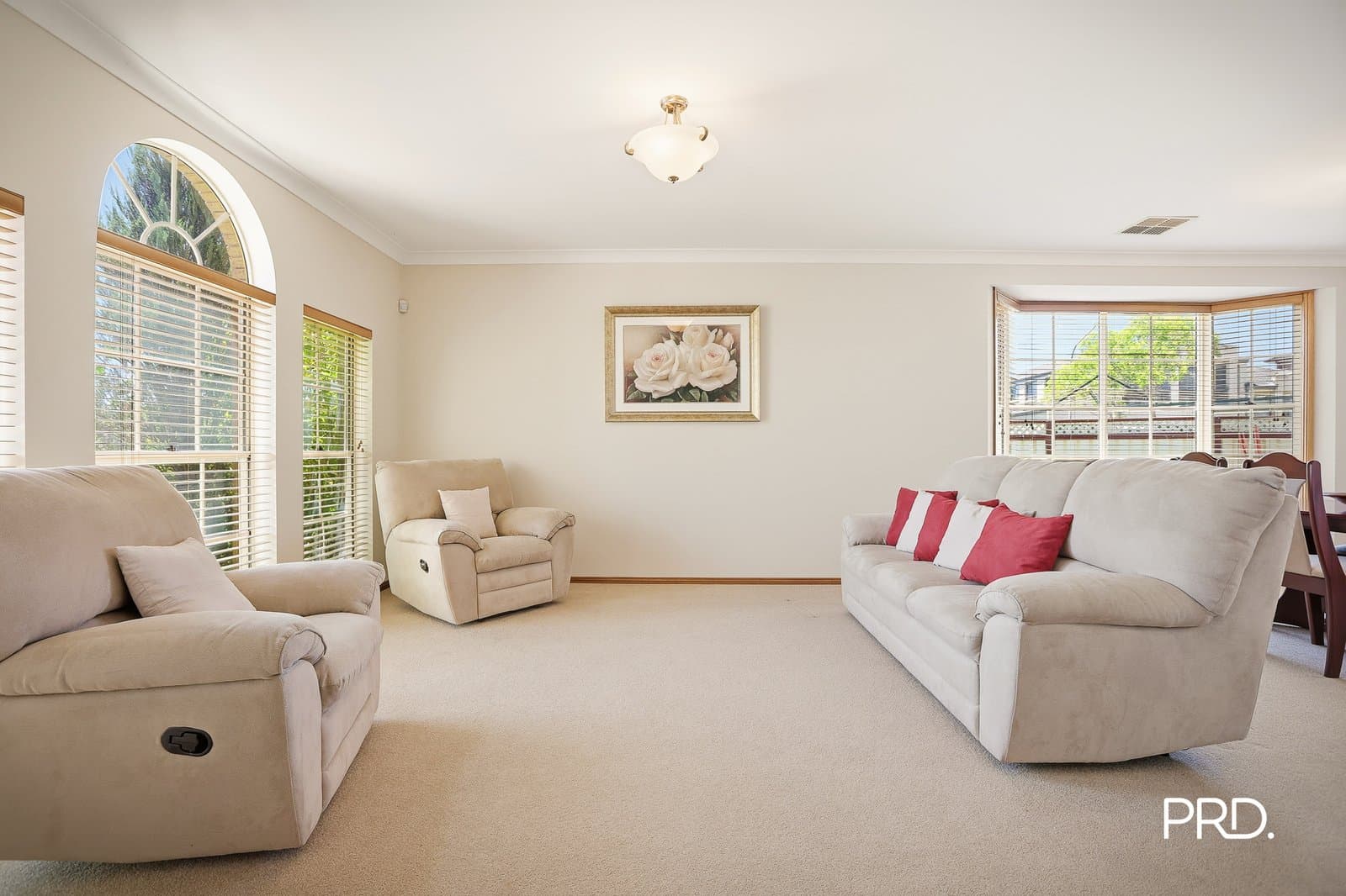 2 Broadlands Avenue, GLENMORE PARK NSW 2745, Glenmore Park - Thumbnail 3
