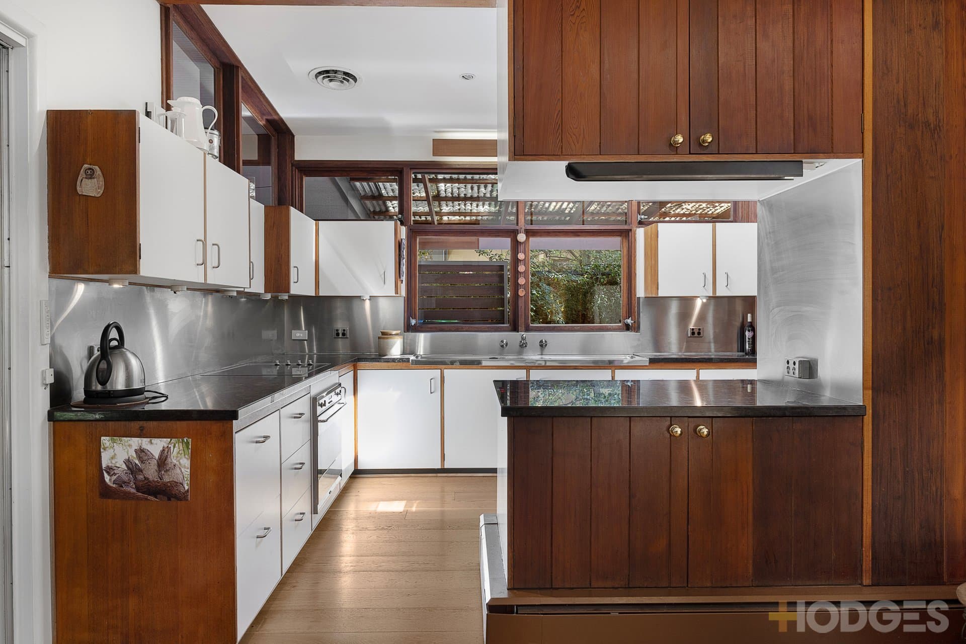 7 Coral Avenue, Beaumaris - Thumbnail 8