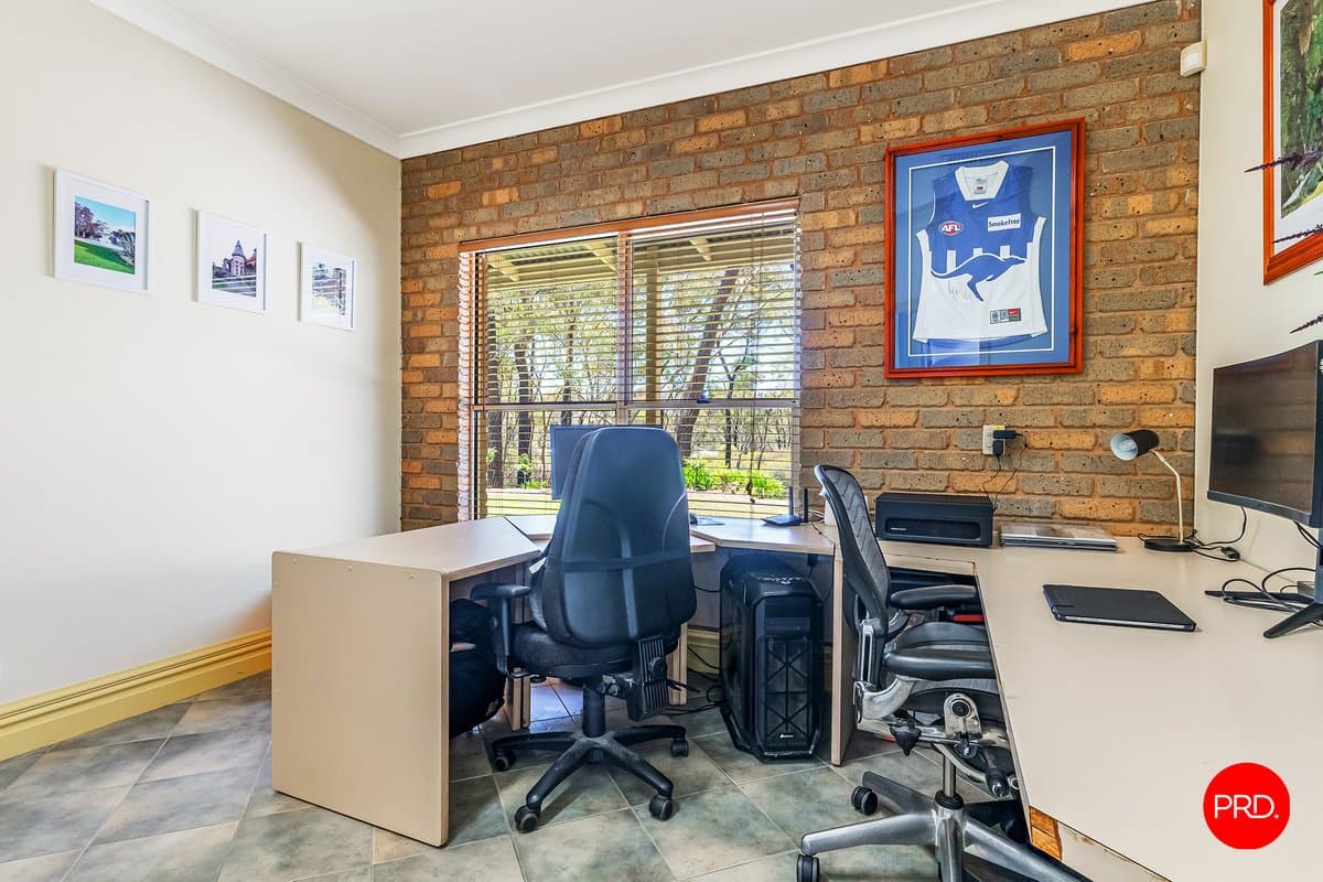 268 Lockwood Road, KANGAROO FLAT VIC 3555, Kangaroo Flat - Thumbnail 2