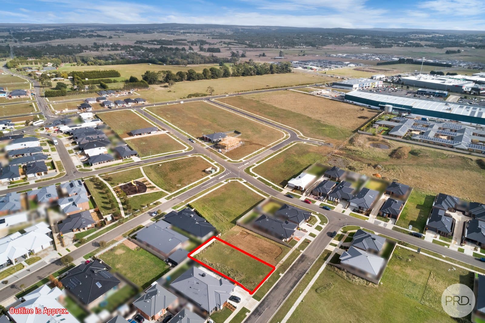 17 Dakshina Court, DELACOMBE VIC 3356, Delacombe - Thumbnail 2