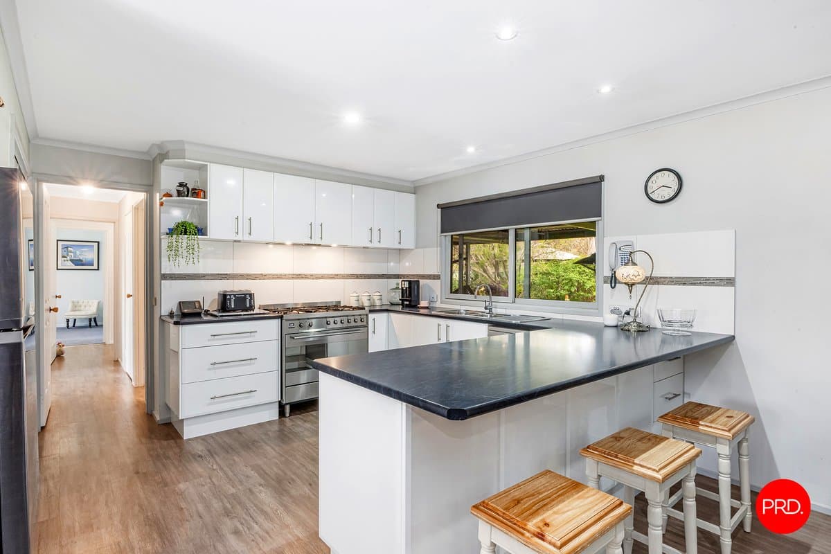 11 Forest Drive, MARONG VIC 3515, Marong - Thumbnail 7