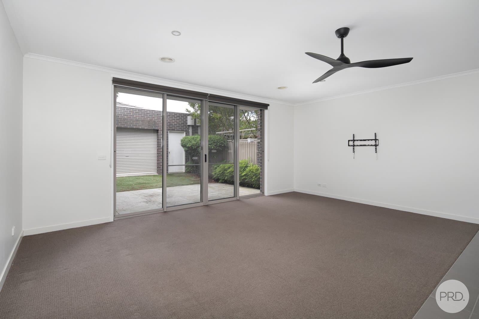 28 Amana Drive, ALFREDTON VIC 3350, Alfredton - Thumbnail 3