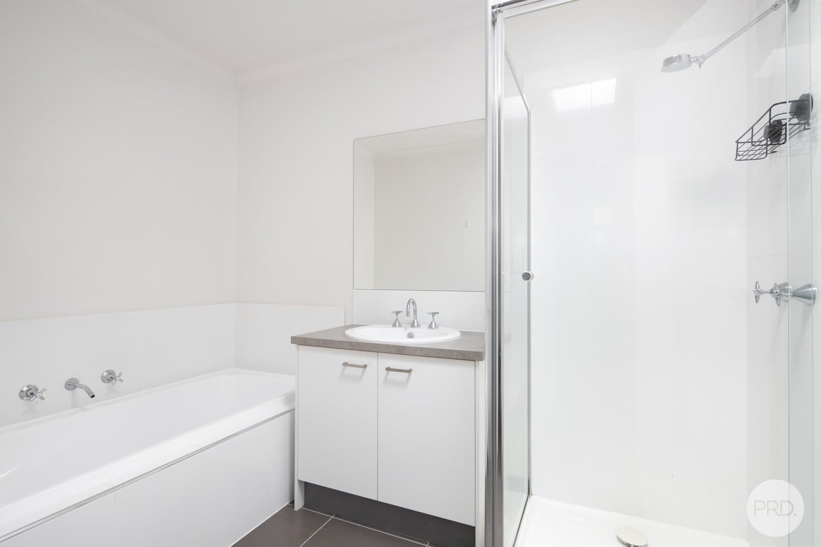 28 Amana Drive, ALFREDTON VIC 3350, Alfredton - Thumbnail 8