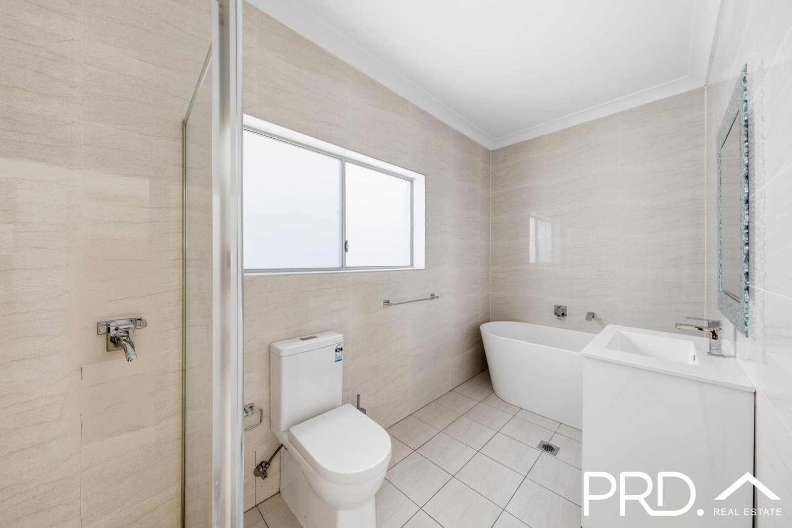 15 Richardson Avenue, PADSTOW NSW 2211, Padstow - Thumbnail 6