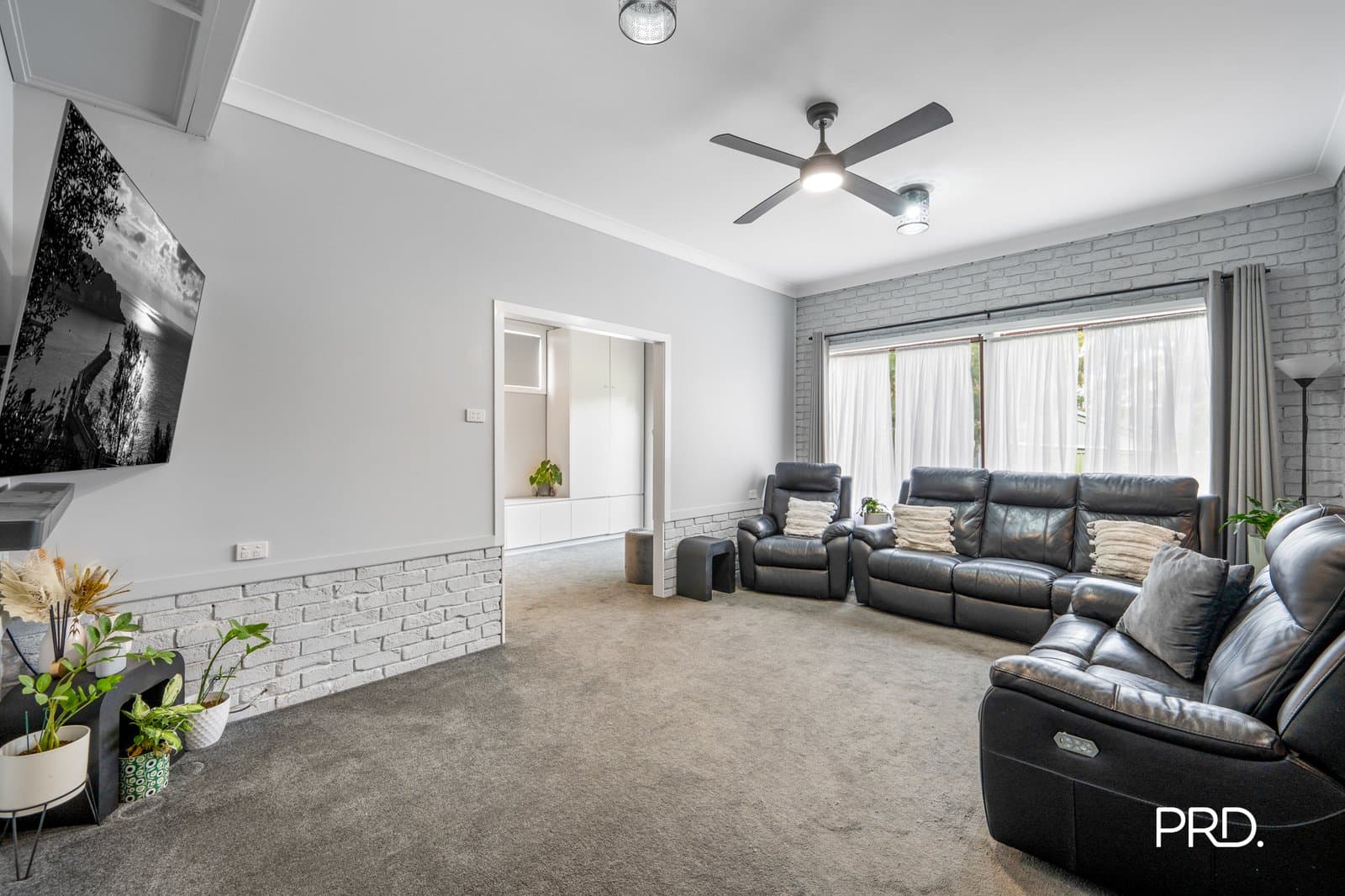 20
                Hersey
                Street
            
            
            
            blaxland
            
            
            NSW,
            2774, Blaxland - Thumbnail 5
