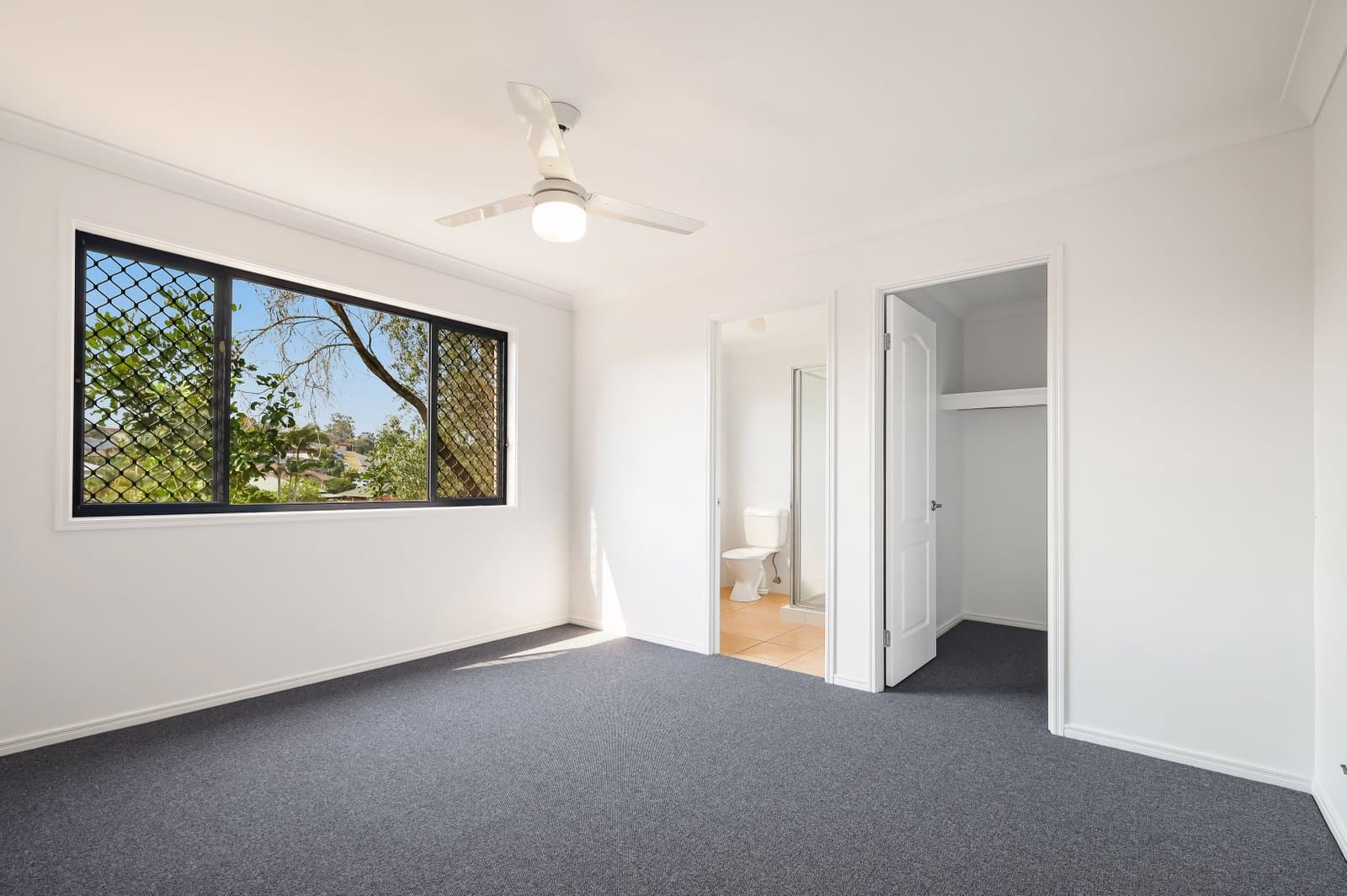 6 Bedivere Drive, ORMEAU QLD 4208, Ormeau - Thumbnail 7