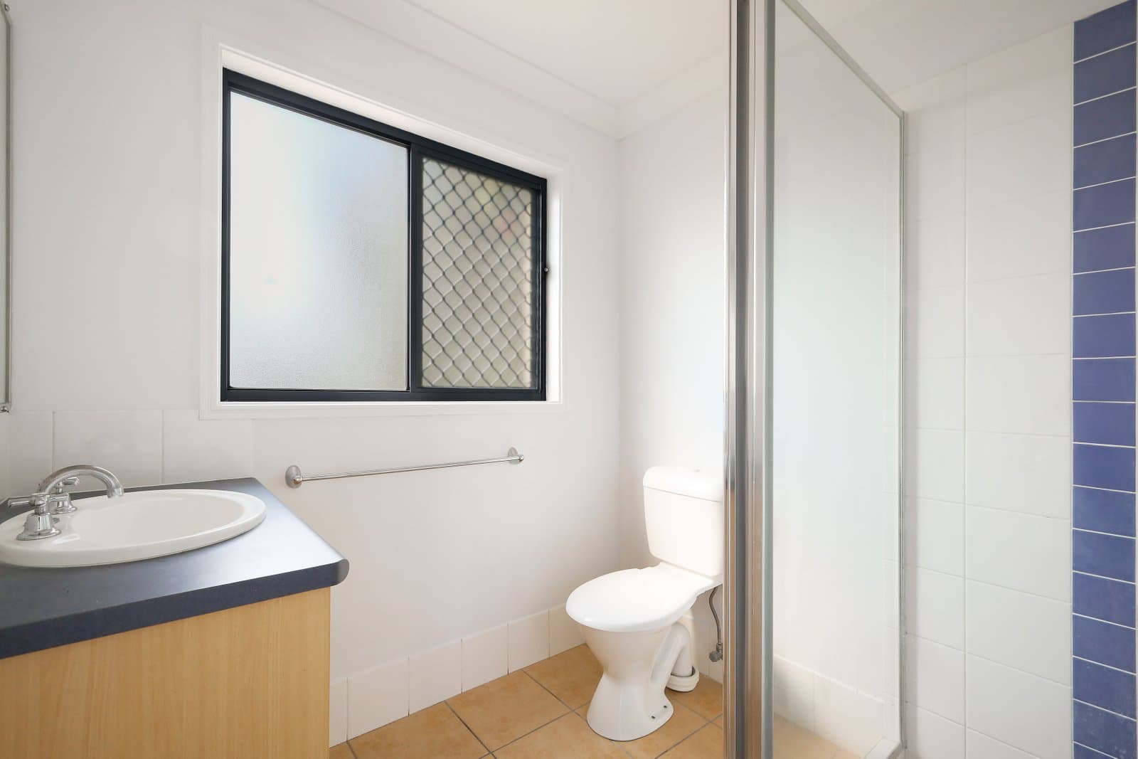 6 Bedivere Drive, ORMEAU QLD 4208, Ormeau - Thumbnail 8