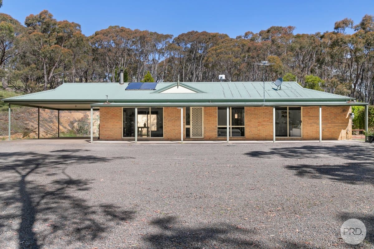 238 Flagstaff Ridge Road, LINTON VIC 3360, Linton - Image 1
