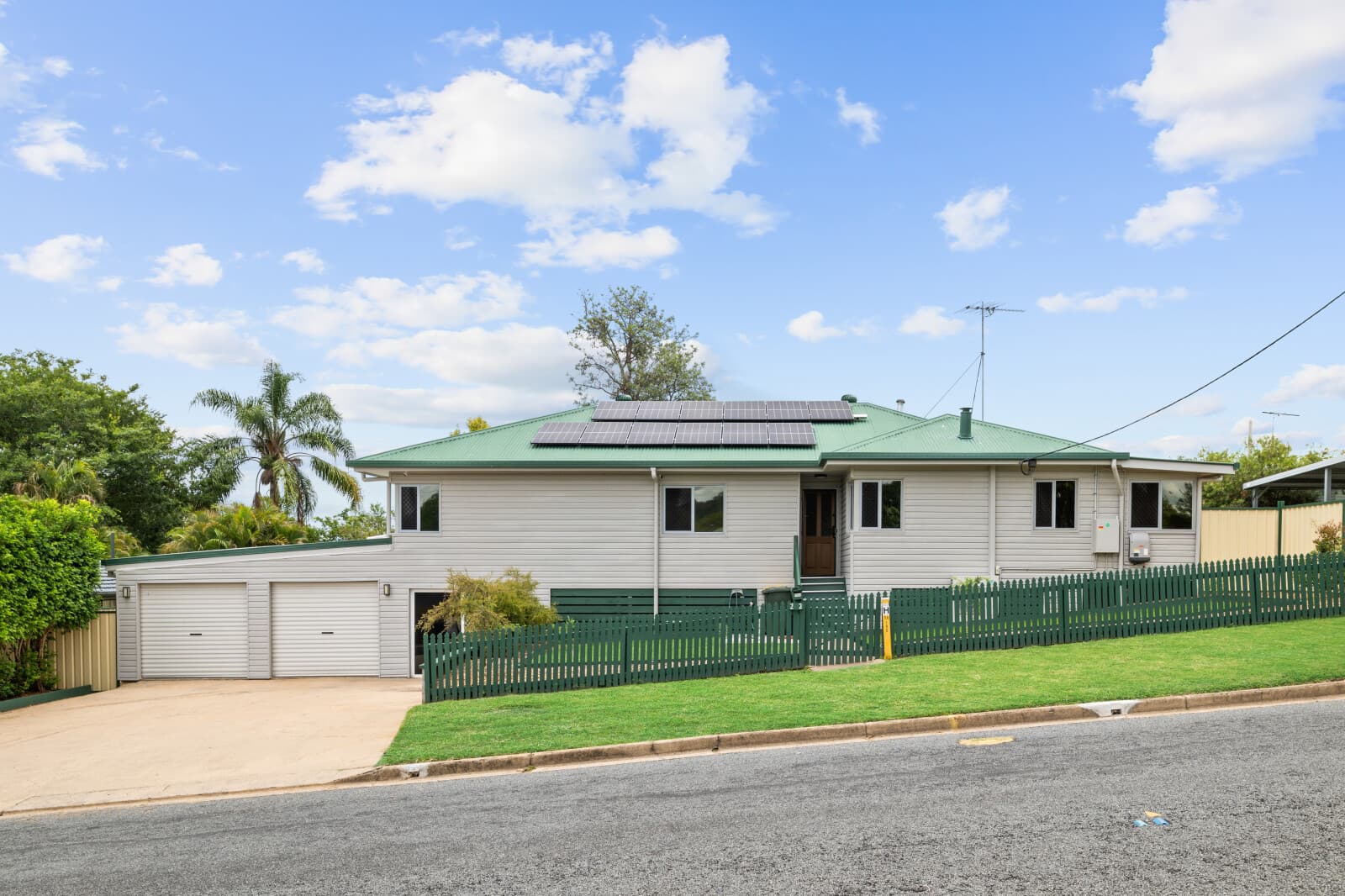 2 Hart Street Beaudesert QLD 4285, Beaudesert - Thumbnail 2