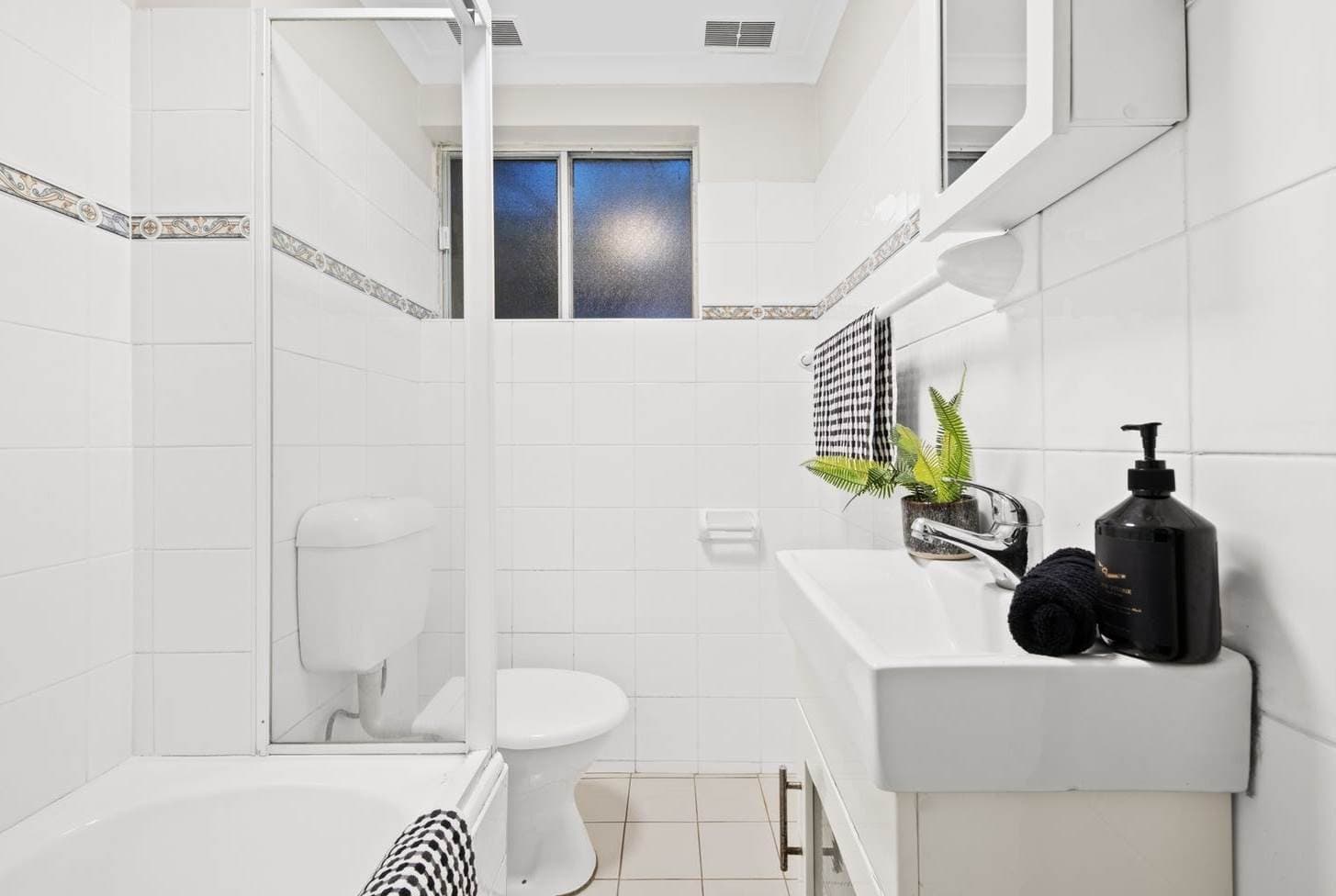 2/2 Podmore Place, HILLSDALE NSW 2036, Hillsdale - Thumbnail 4
